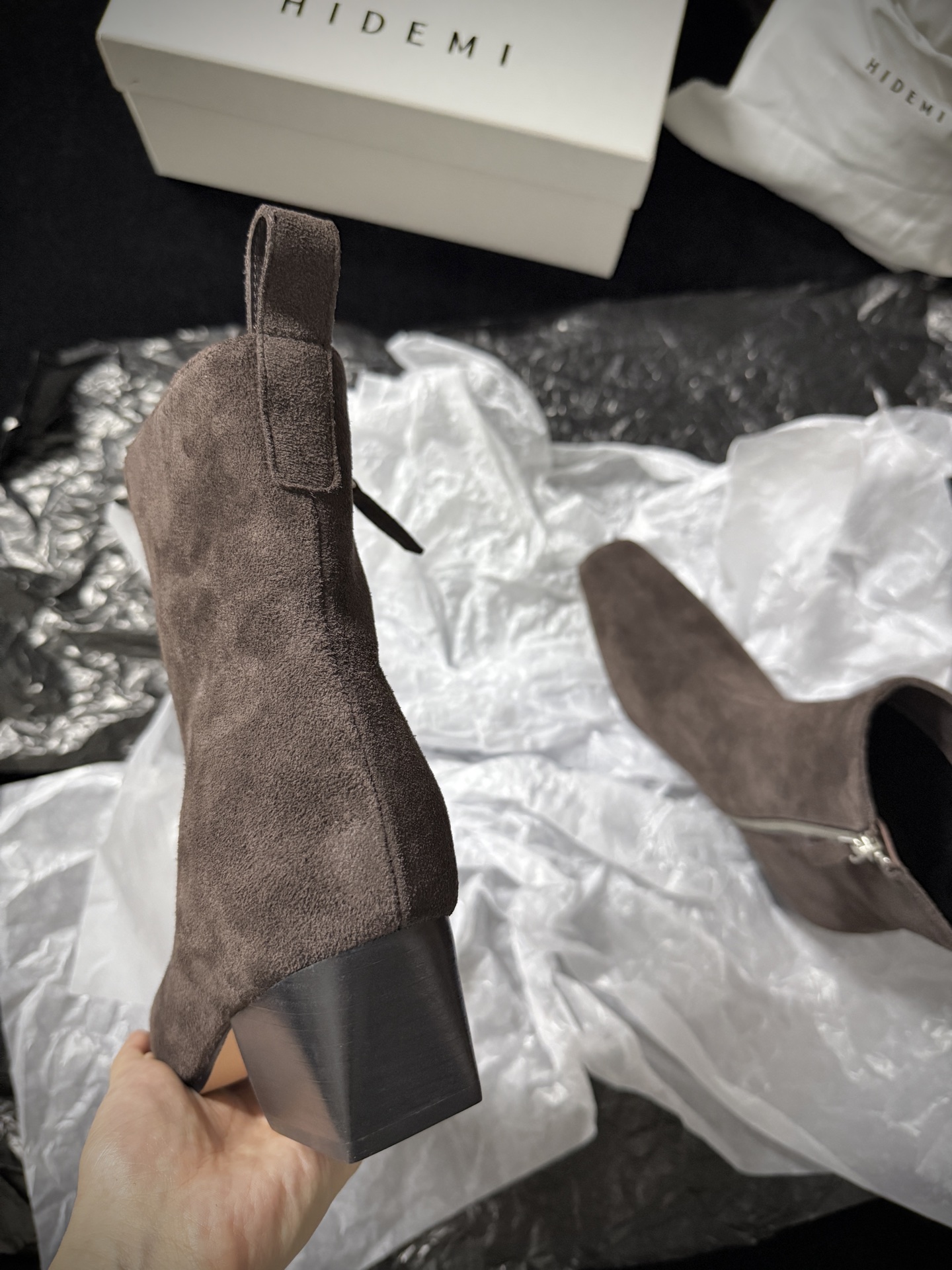 HIDEM Square-Toe Boots