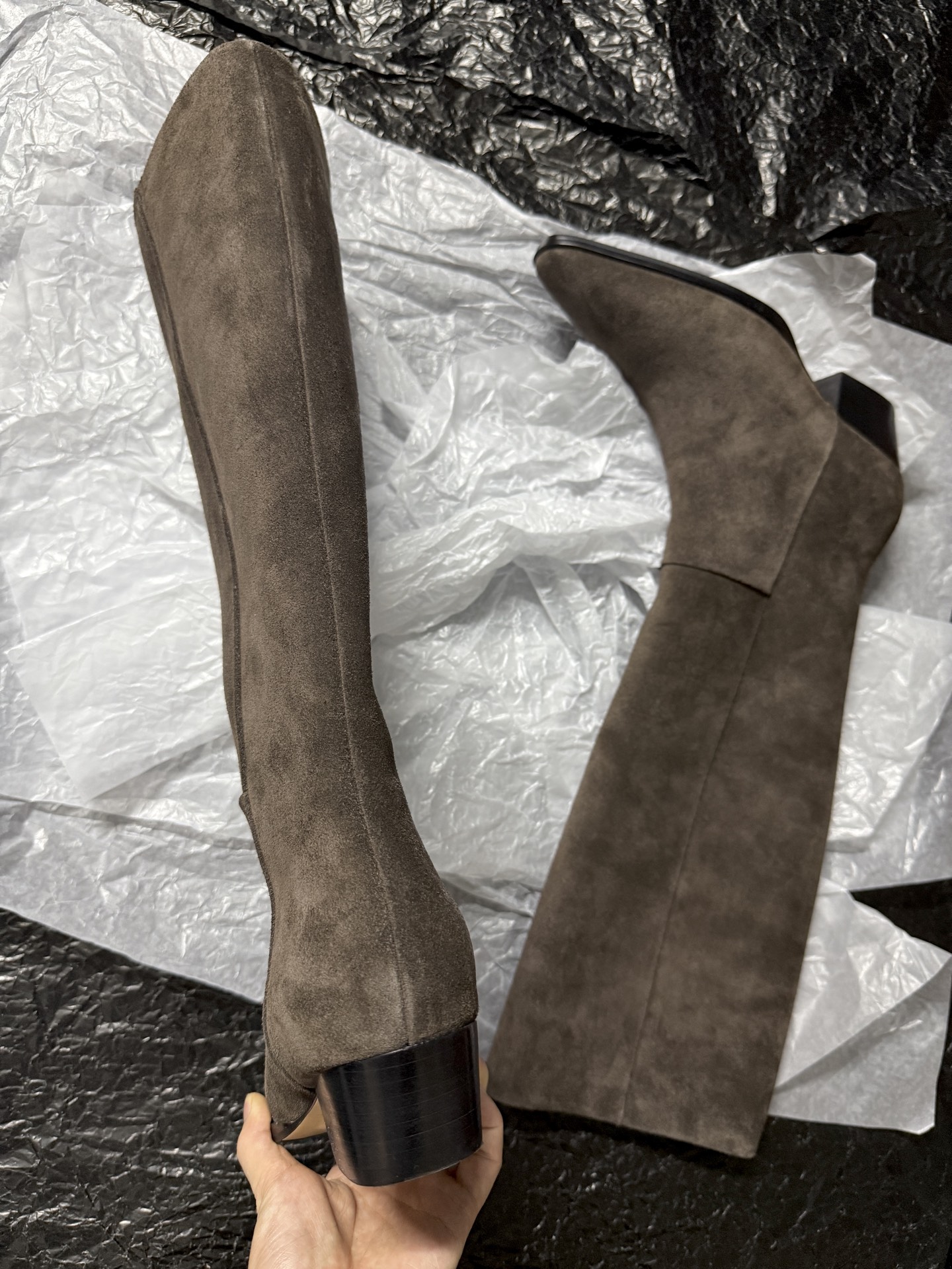 AEYDE Avant-Garde Minimalist Boots