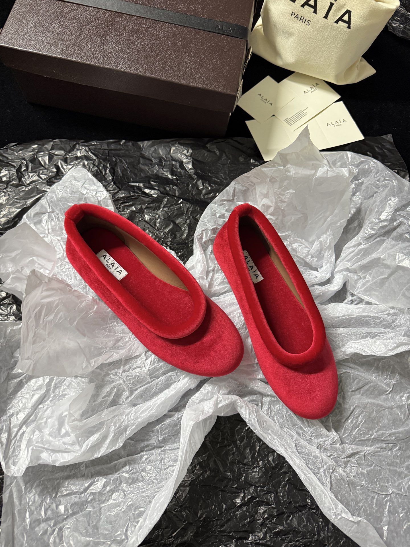 ALAIA Velvet Ballet Flats