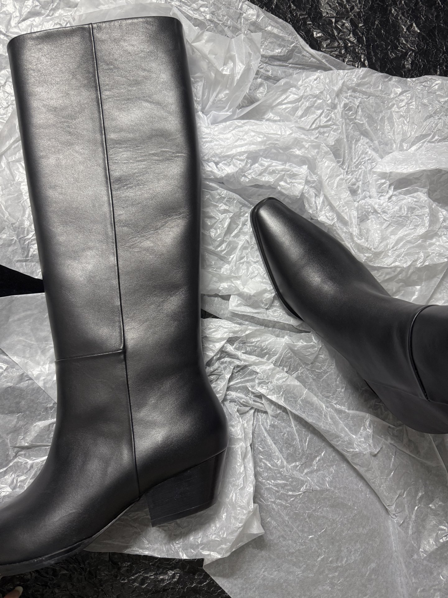 AEYDE Avant-Garde Minimalist Boots