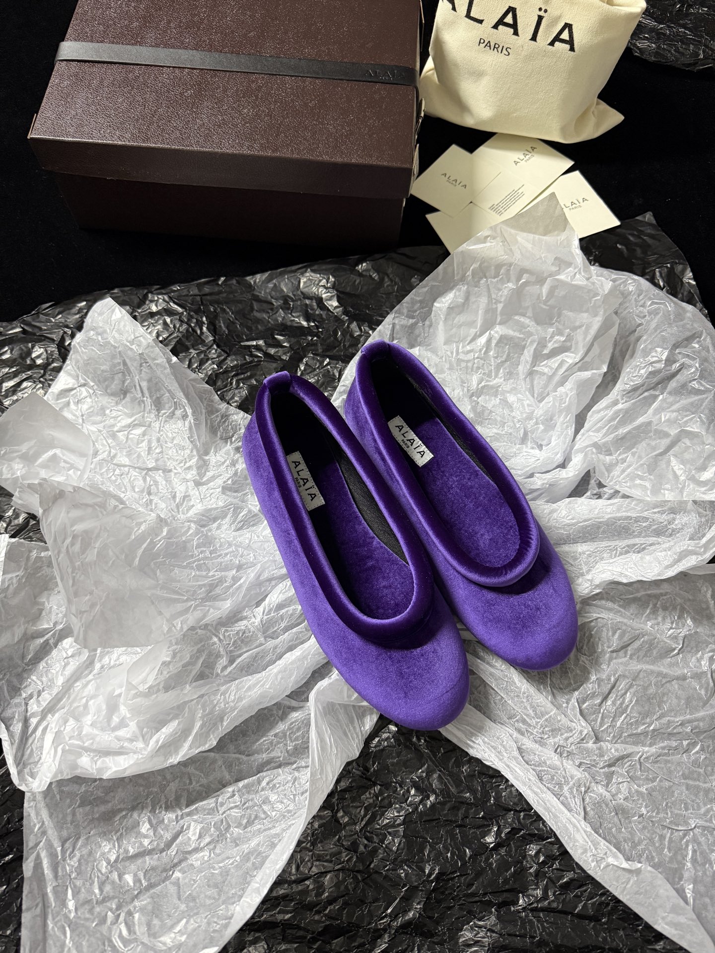 ALAIA Velvet Ballet Flats