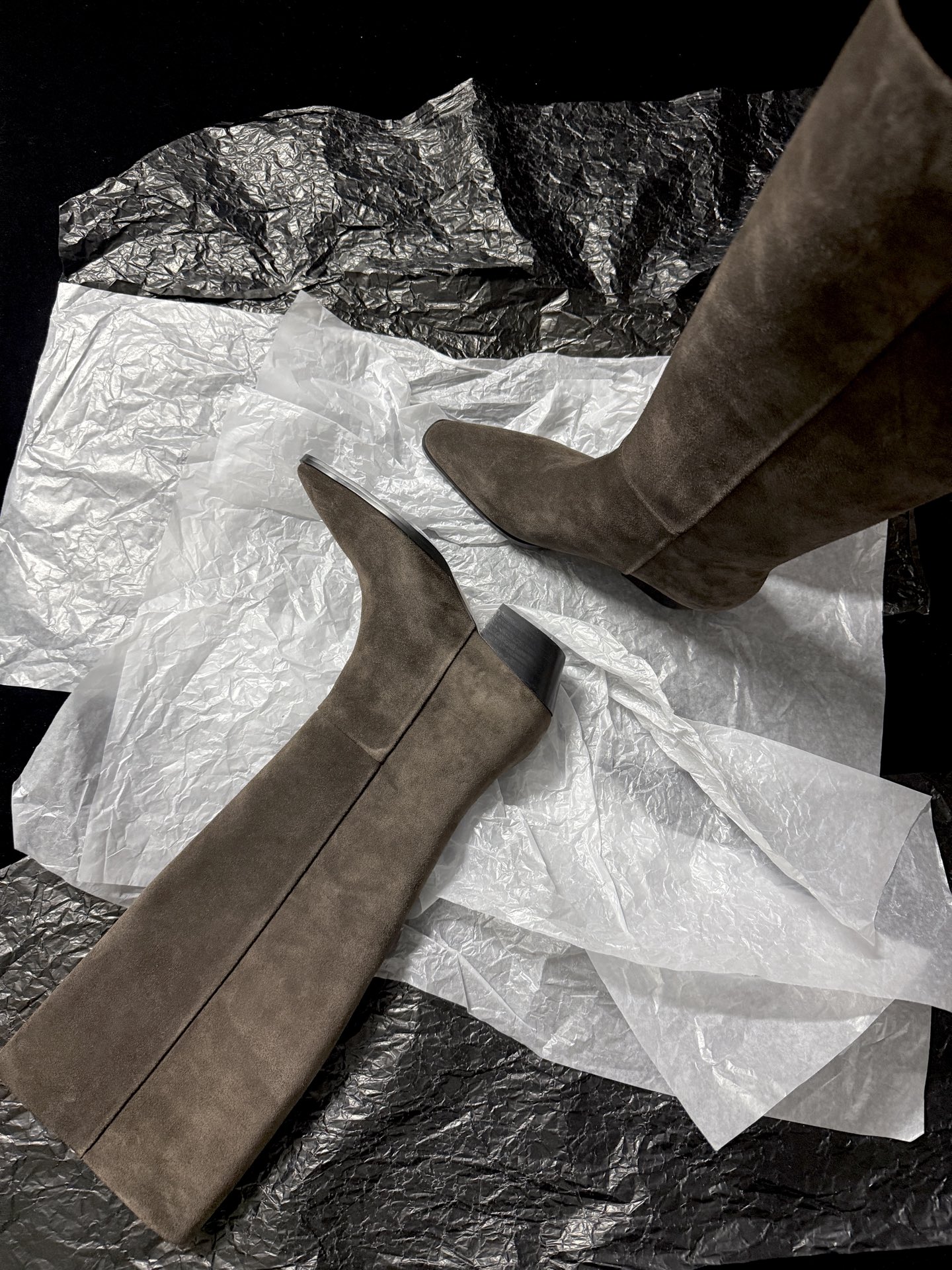 AEYDE Avant-Garde Minimalist Boots