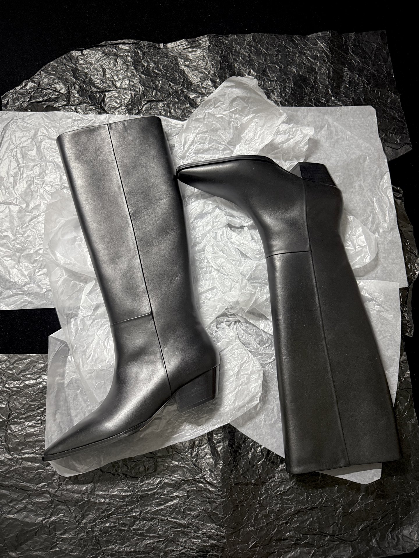AEYDE Avant-Garde Minimalist Boots