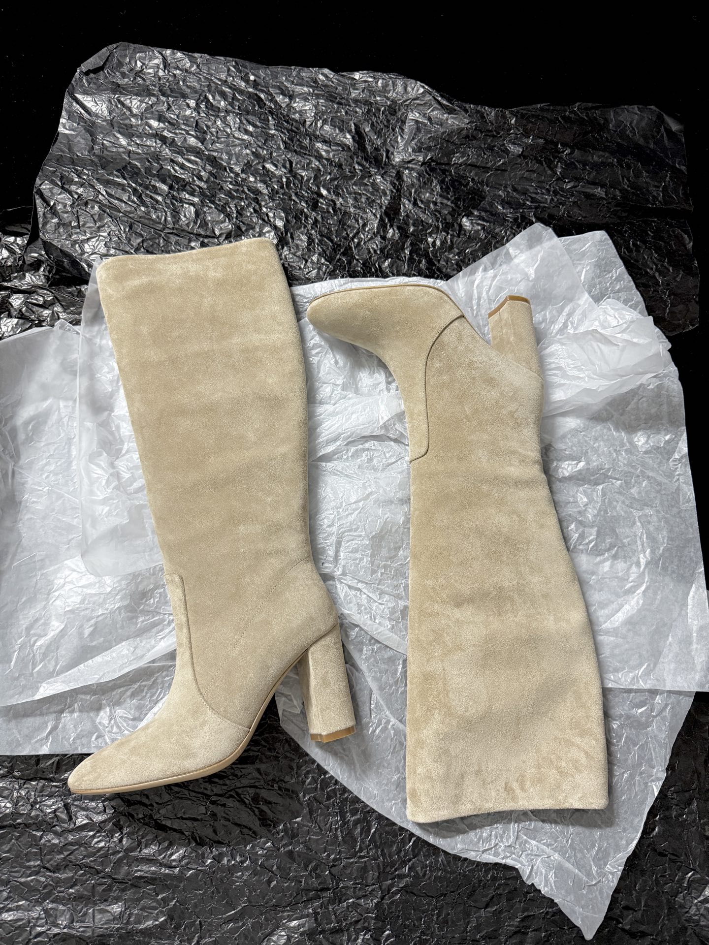 Gianvito Rossi Suede Ankle Boots