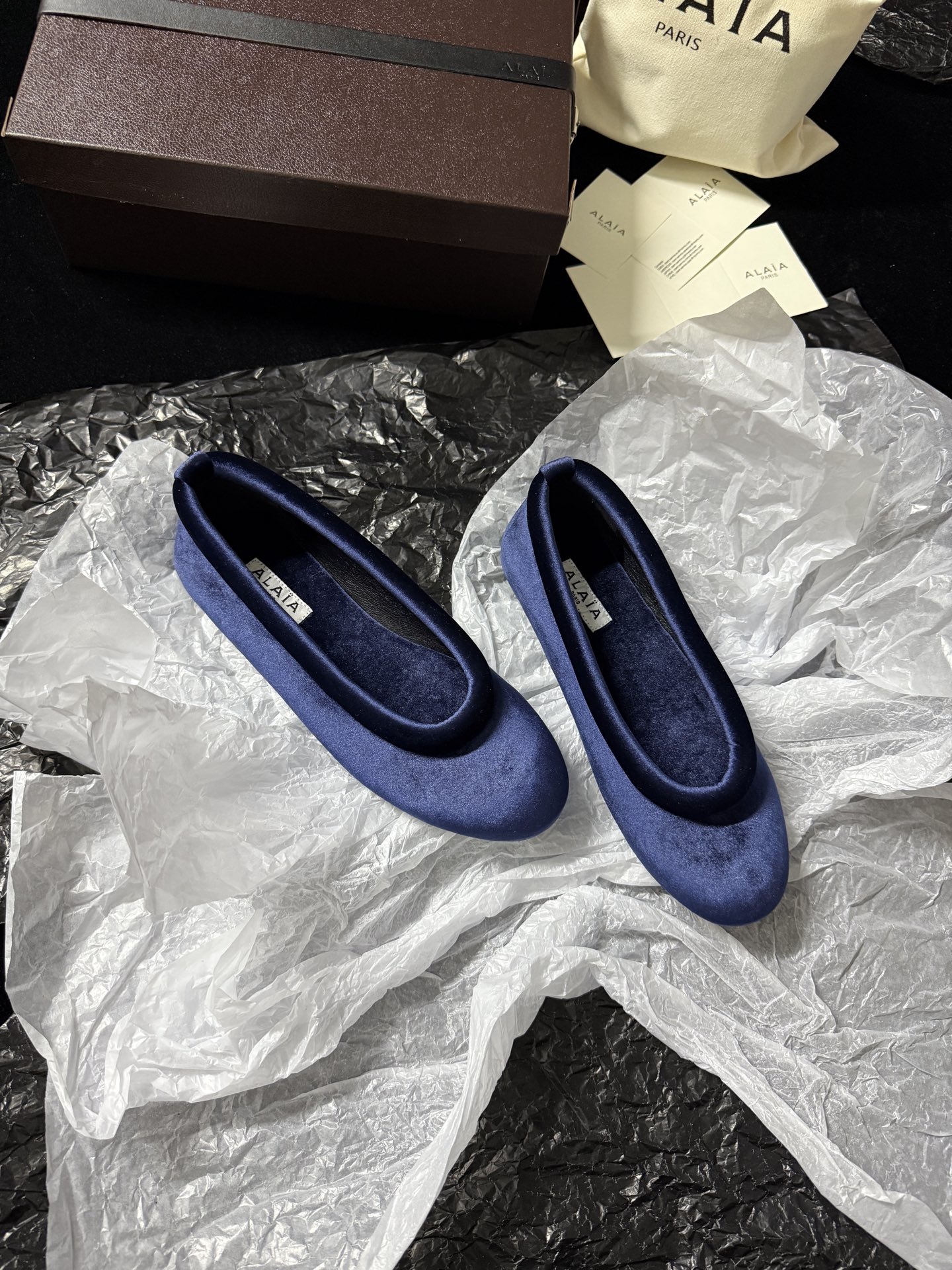 ALAIA Velvet Ballet Flats