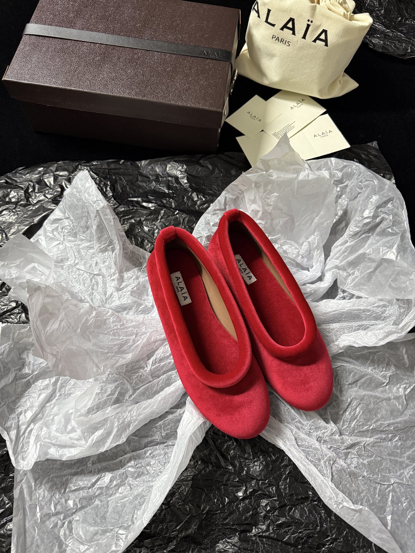 ALAIA Velvet Ballet Flats