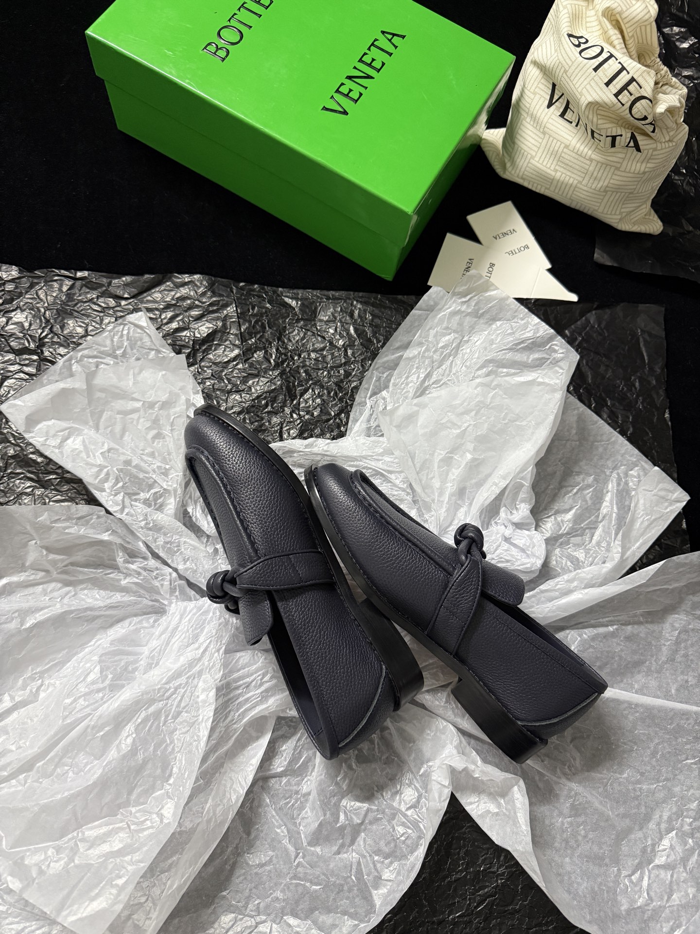 Bottega Veneta Knotted old-money style loafers