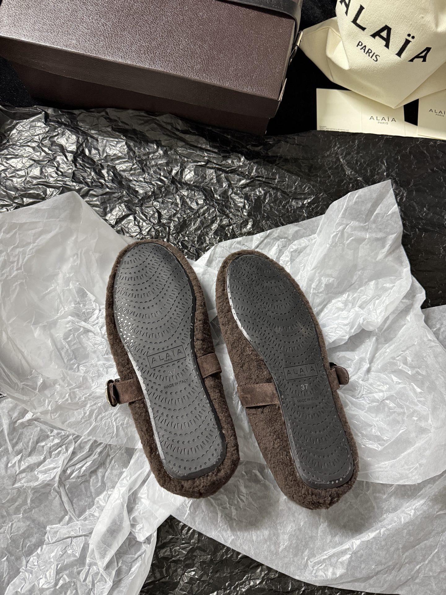 ALAIA Plush strap shoes