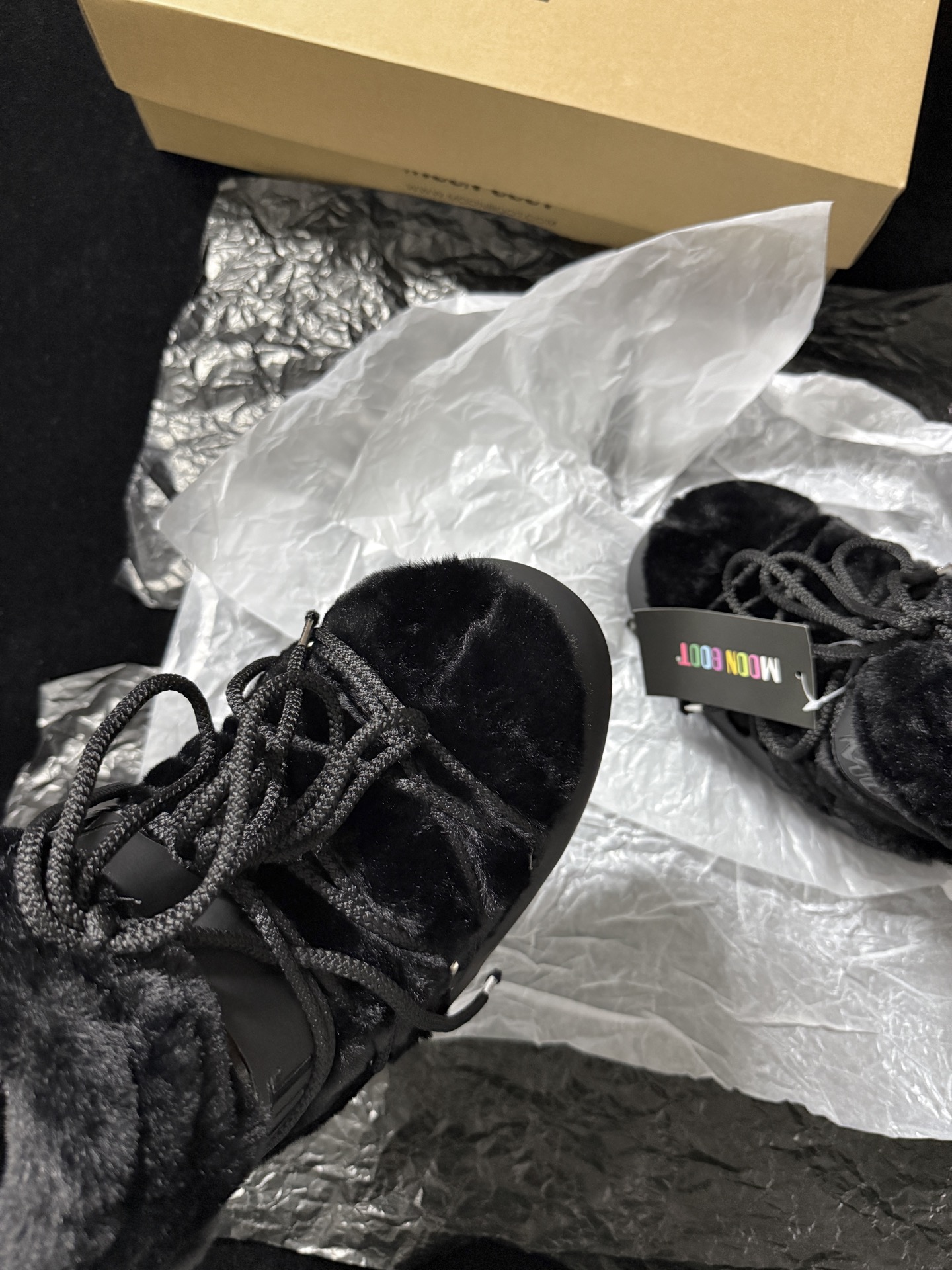 Moon Boot Strap snow boots