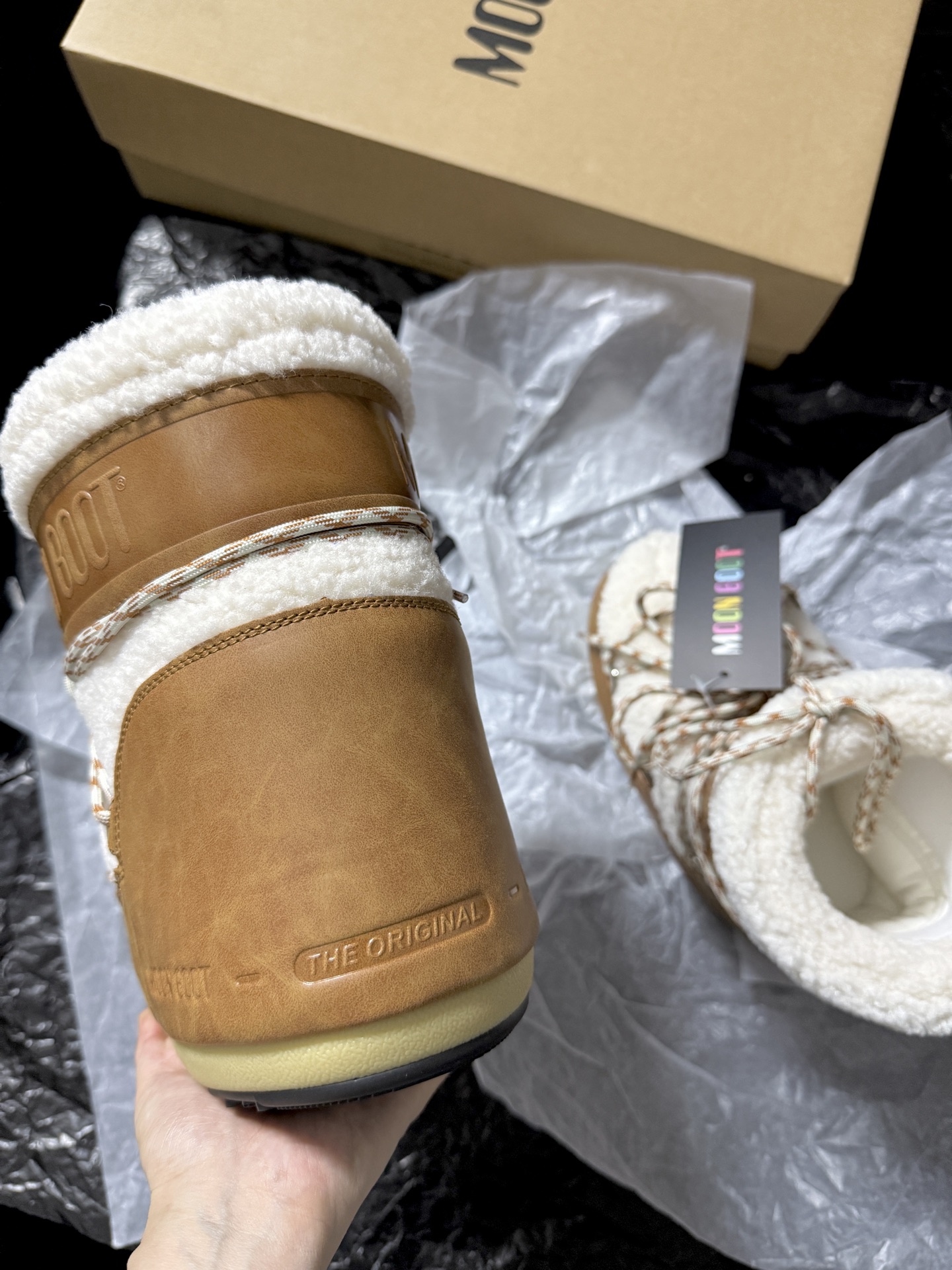 Moon Boot Strap snow boots