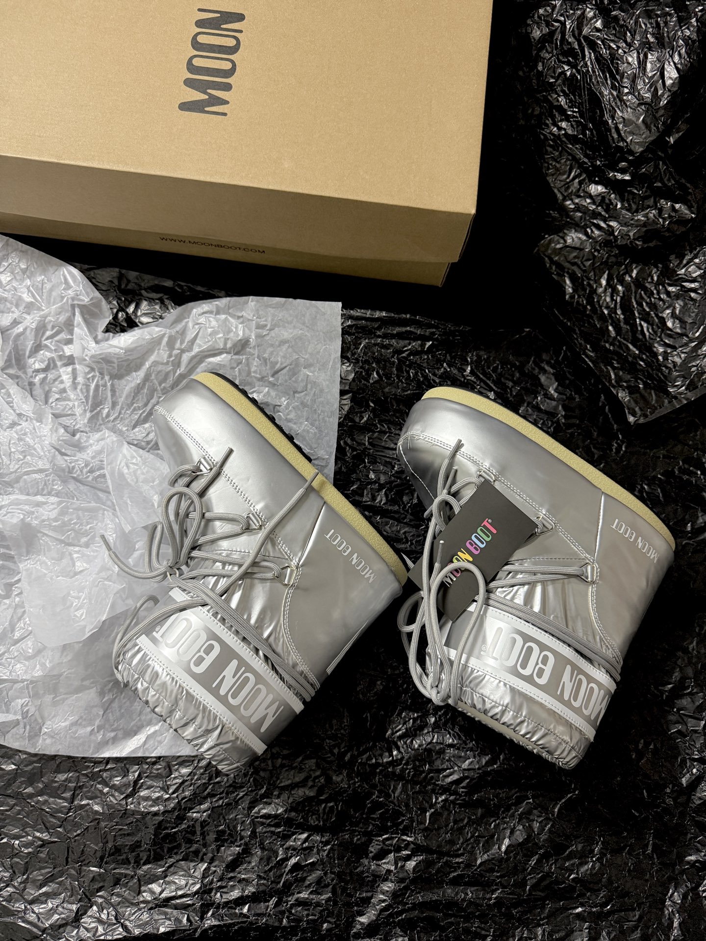 Moon Boot Strap snow boots
