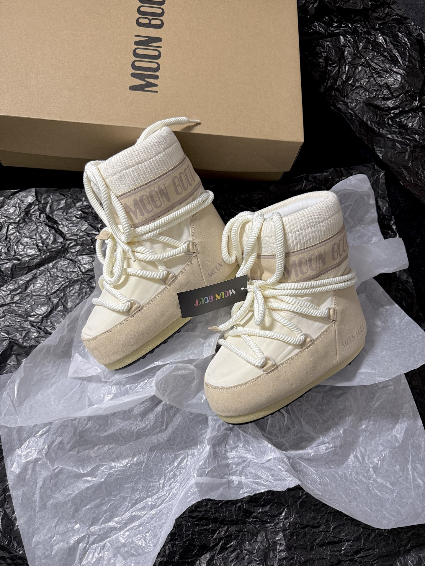 Moon Boot Strap snow boots