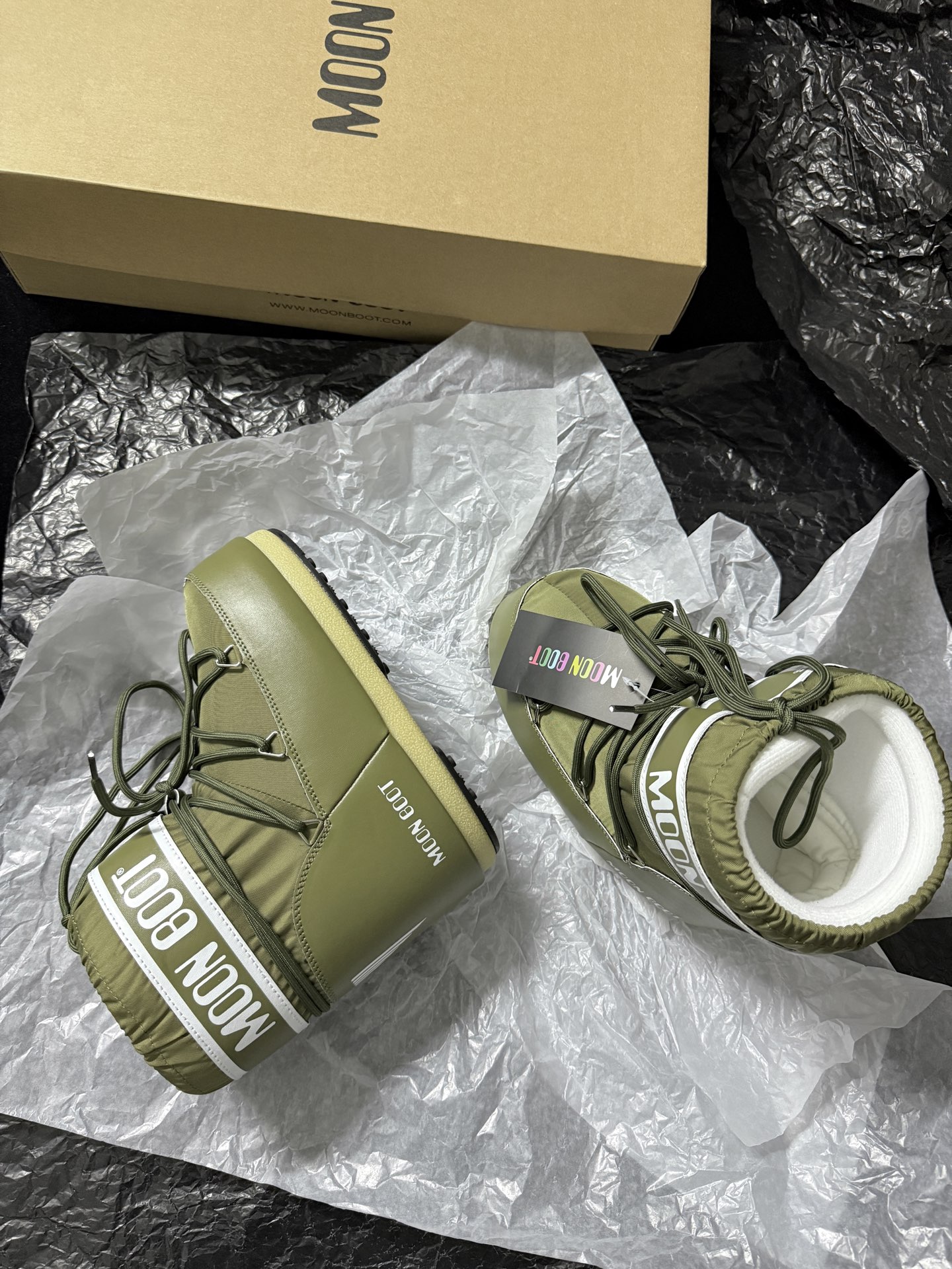 Moon Boot Strap snow boots