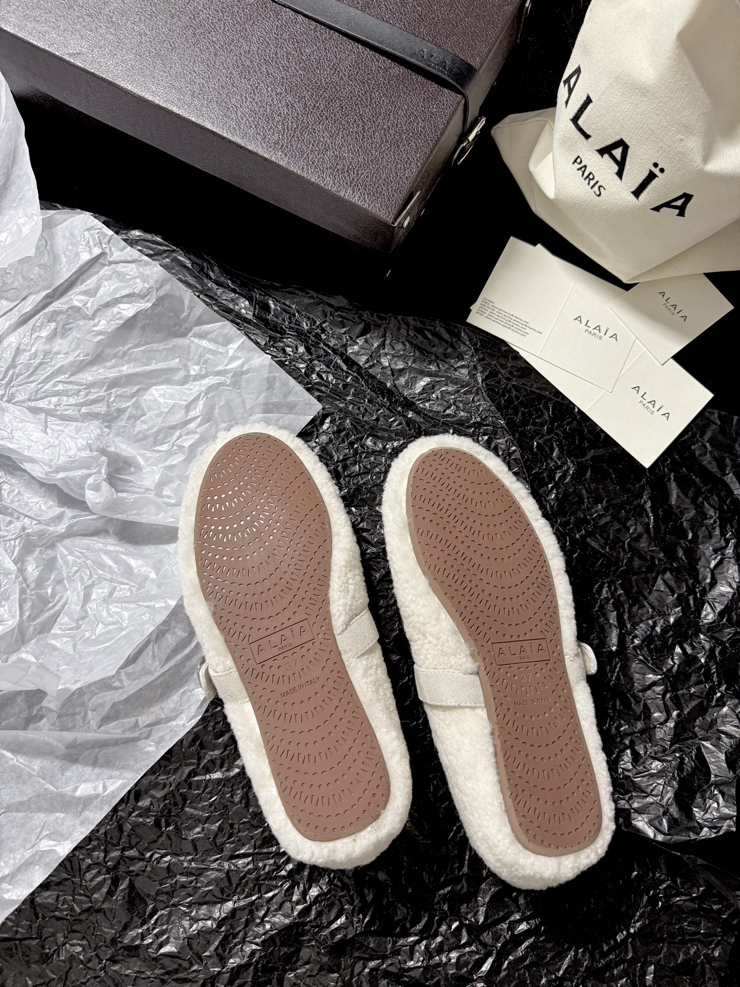 ALAIA Plush strap shoes