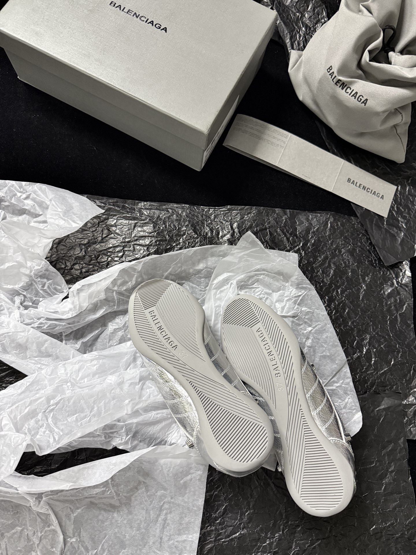 BALENCIAGA Sporty sneakers
