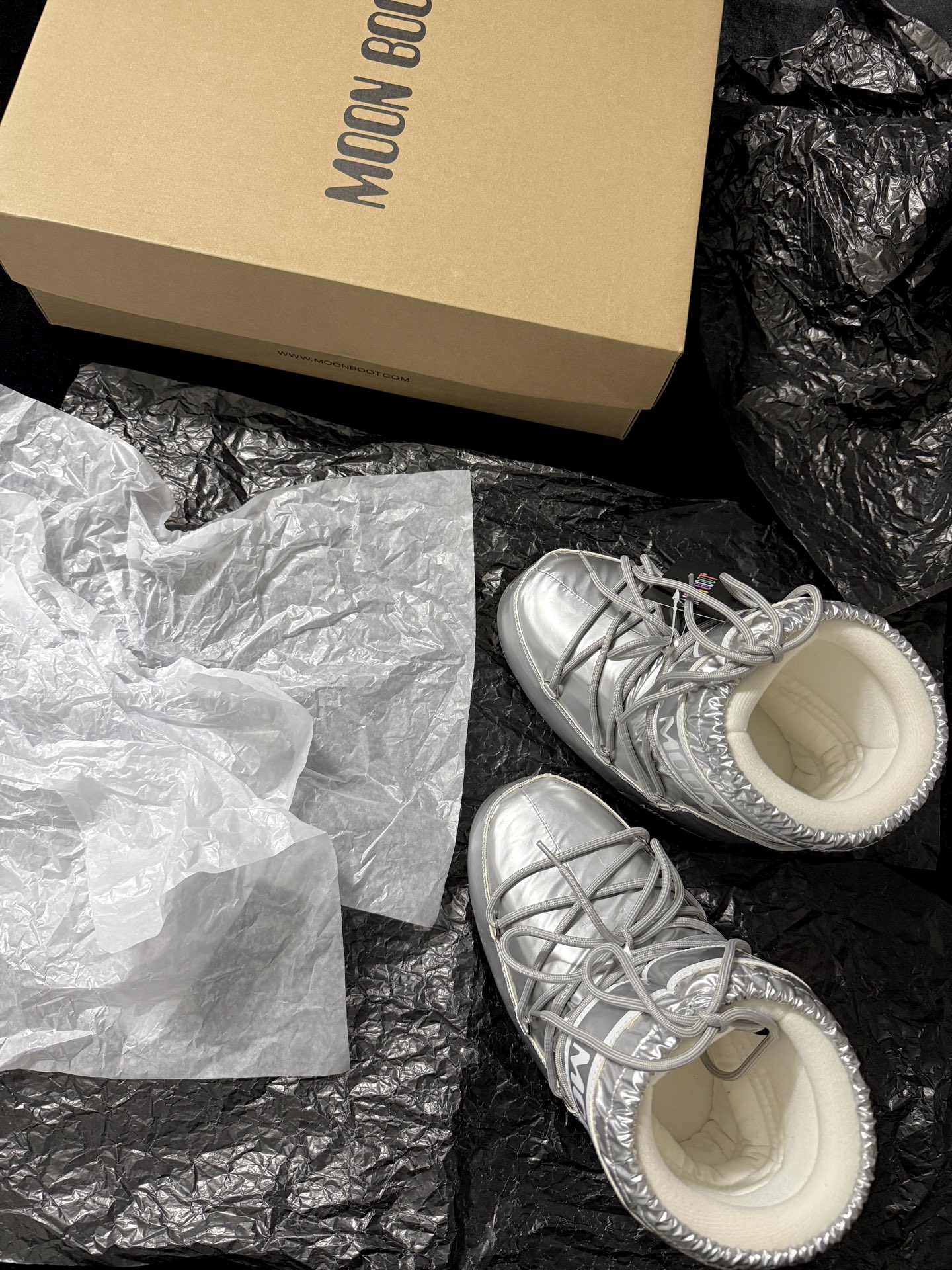 Moon Boot Strap snow boots