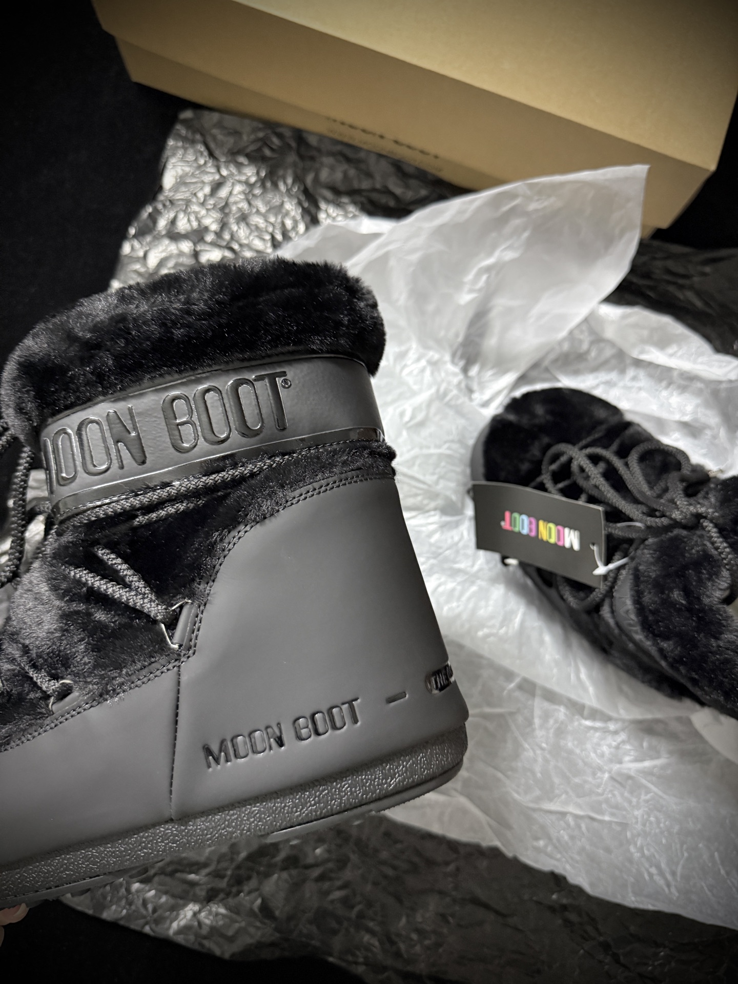 Moon Boot Strap snow boots