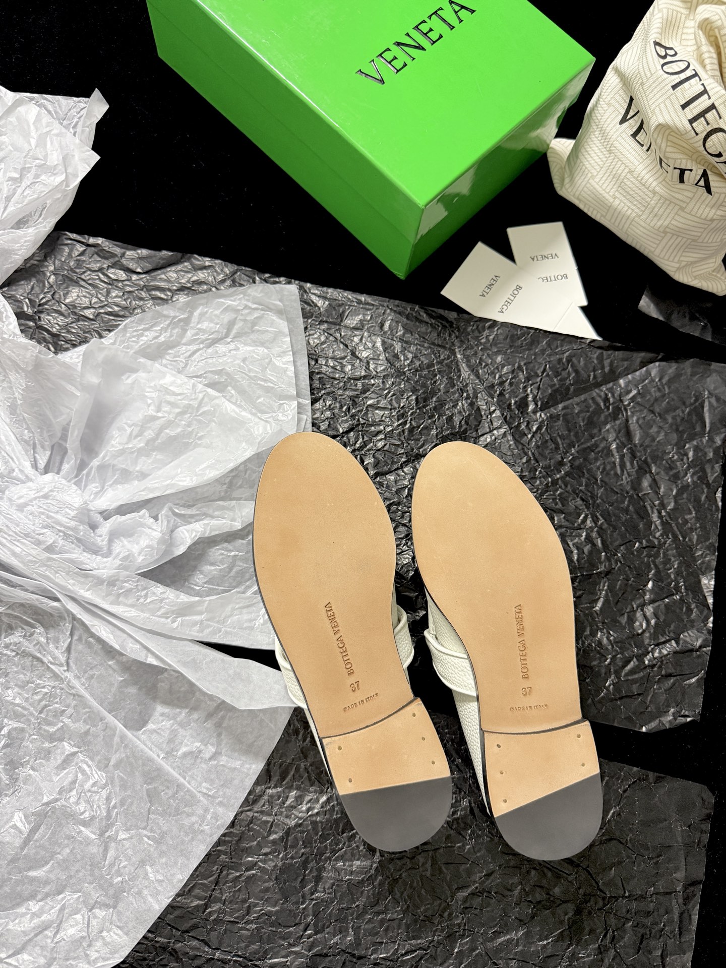 Bottega Veneta Knotted old-money style loafers