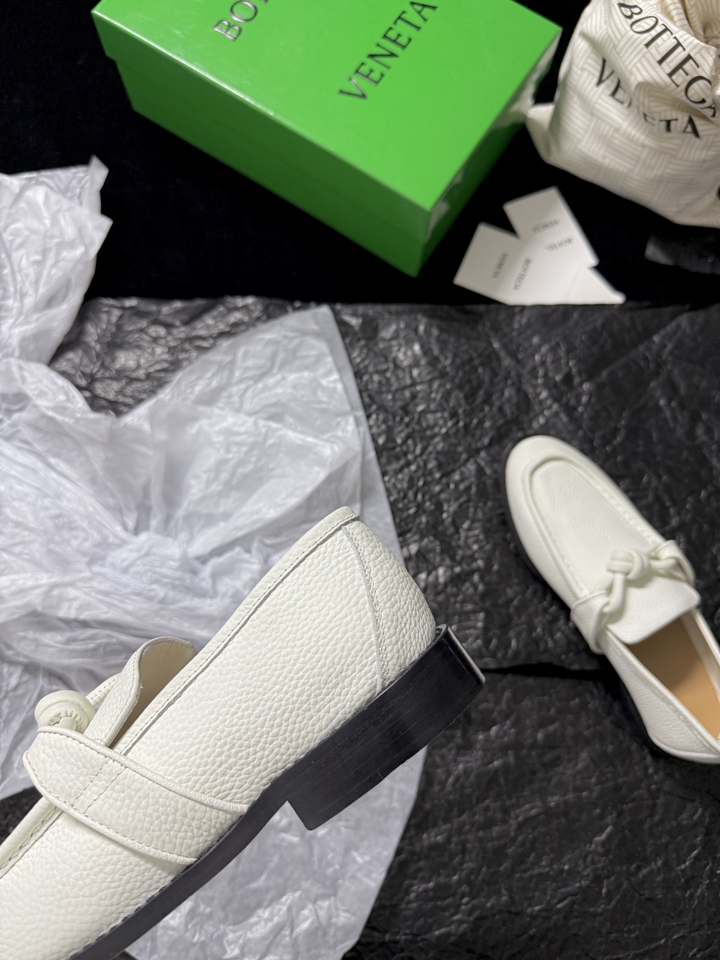 Bottega Veneta Knotted old-money style loafers