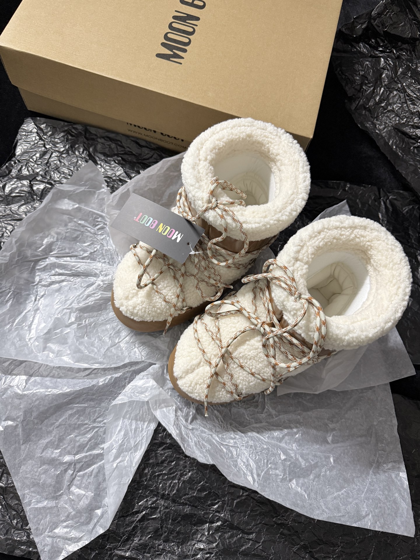 Moon Boot Strap snow boots