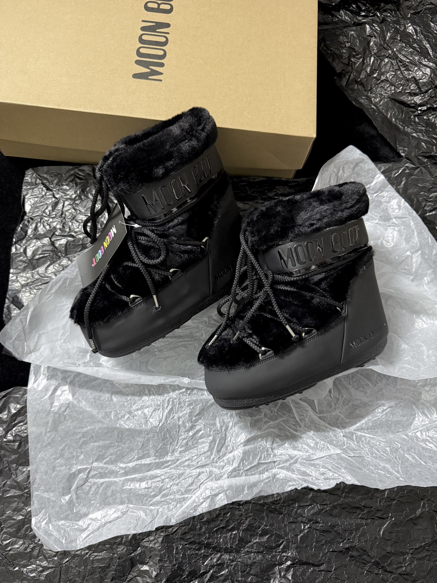 Moon Boot Strap snow boots