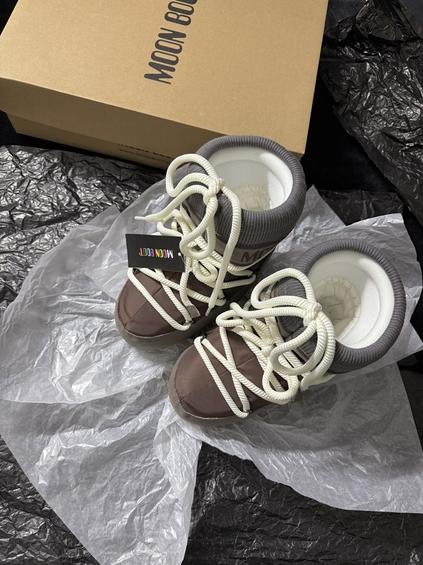 Moon Boot Strap snow boots