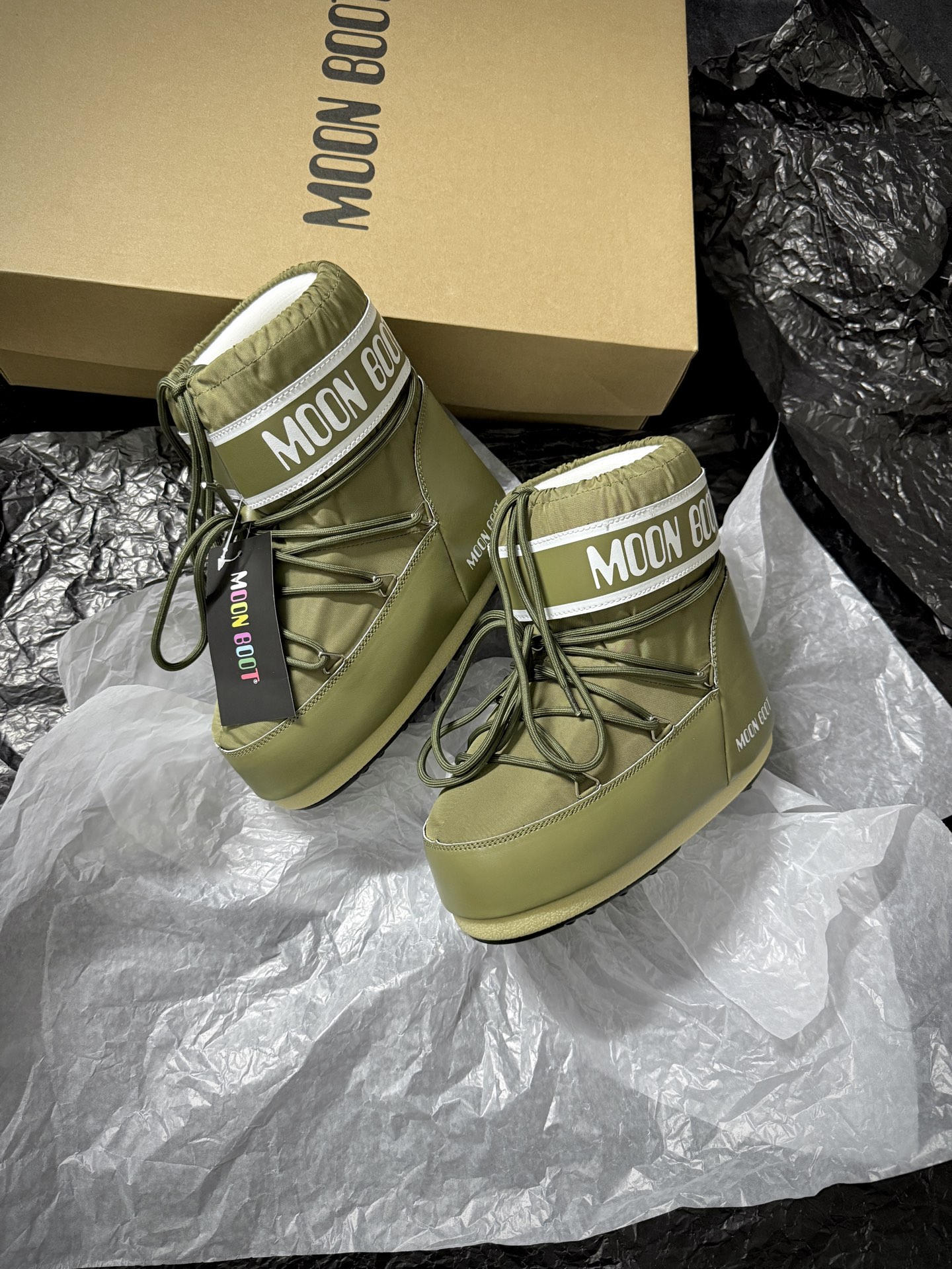 Moon Boot Strap snow boots