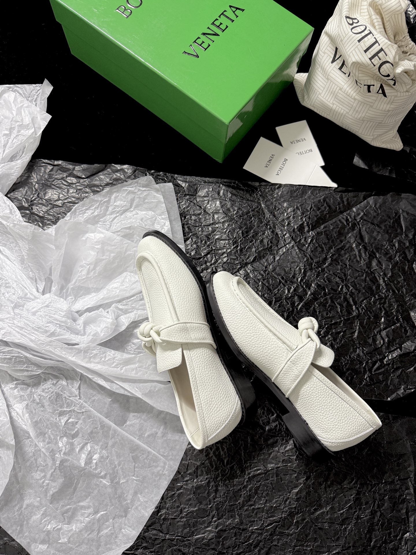 Bottega Veneta Knotted old-money style loafers