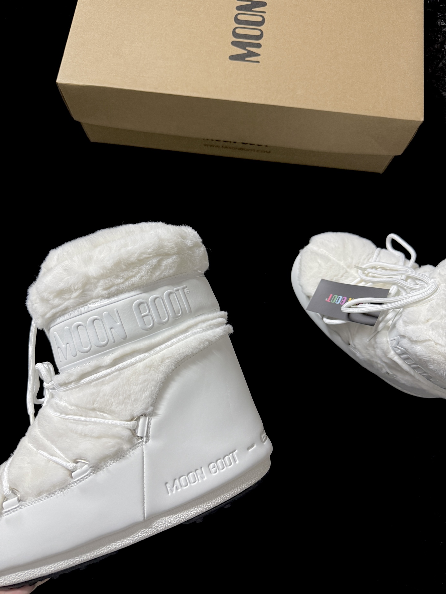 Moon Boot Strap snow boots