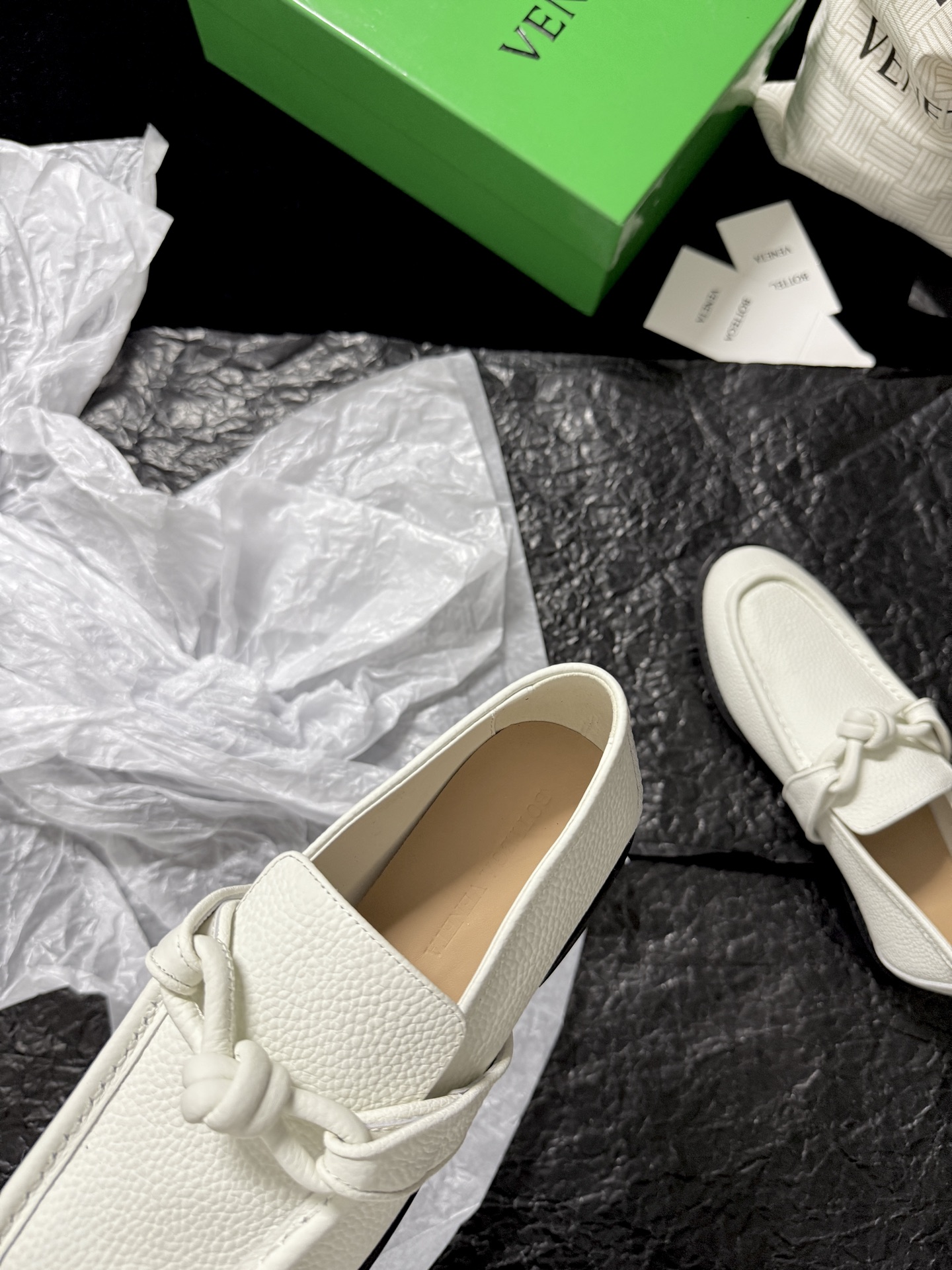 Bottega Veneta Knotted old-money style loafers