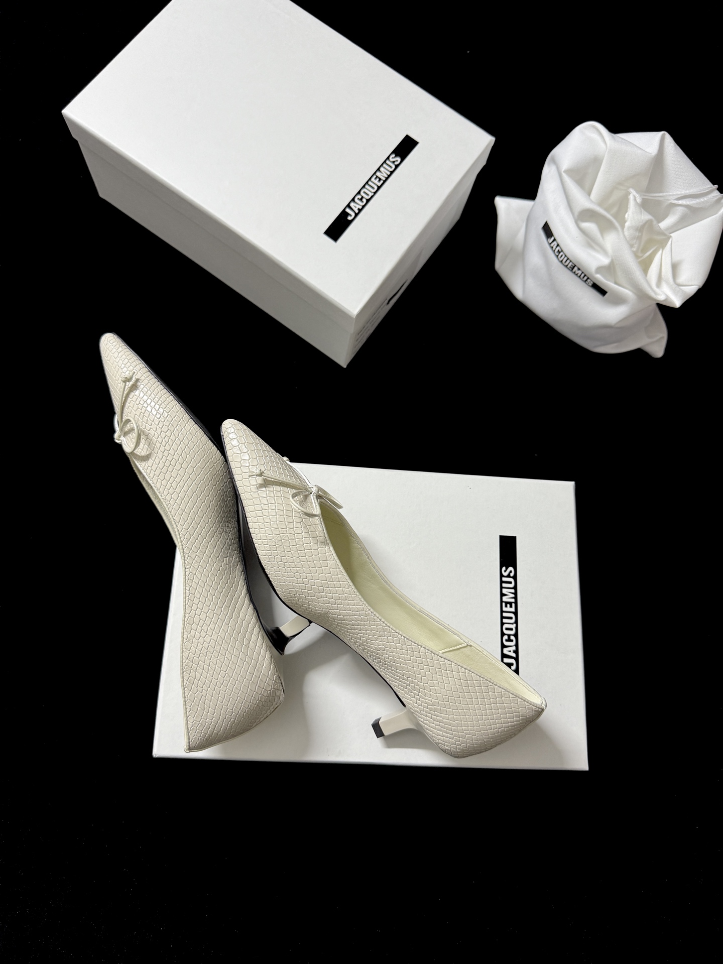 Jacquemus French pointed toe shoes