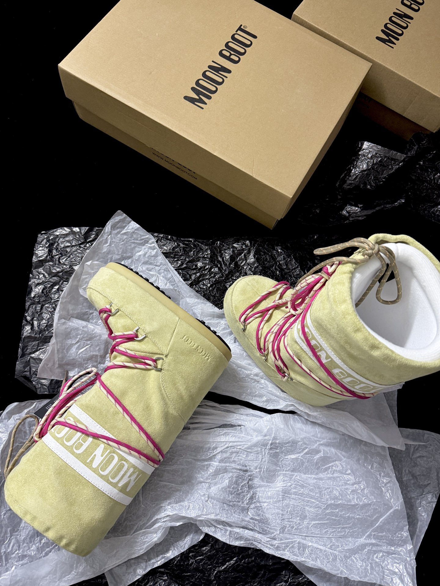 Moon Boot Christmas limited edition strap knee-high snow boots