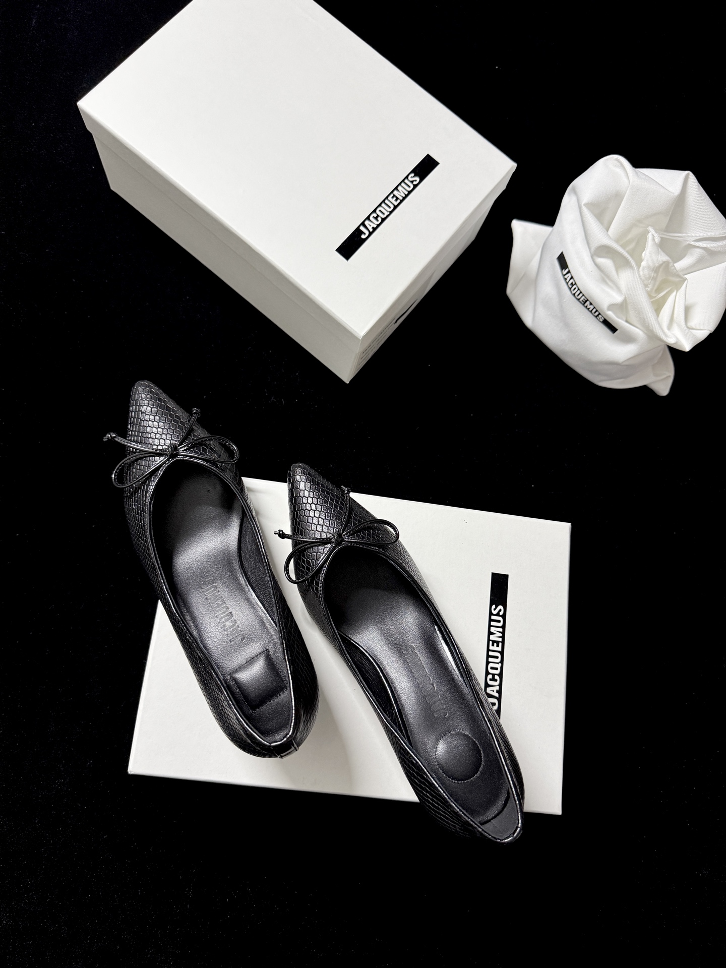 Jacquemus French pointed toe shoes