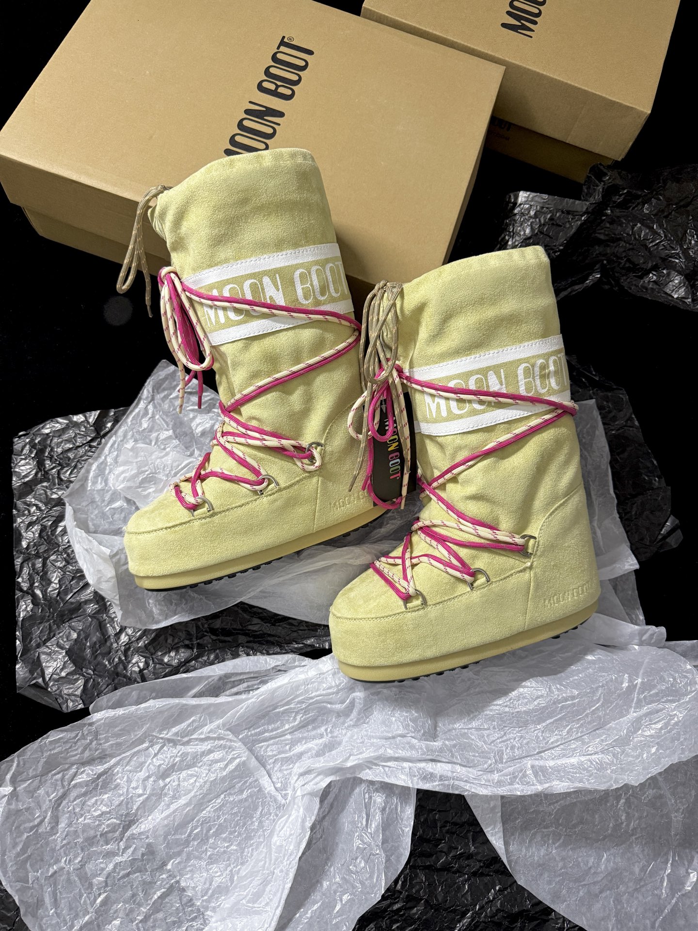 Moon Boot Christmas limited edition strap knee-high snow boots