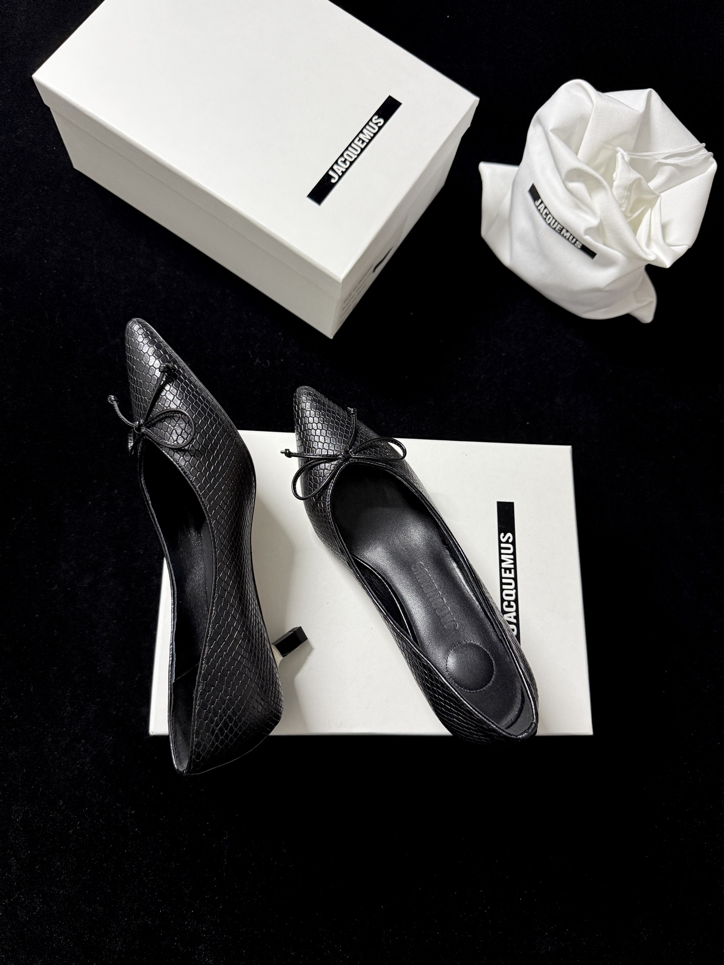 Jacquemus French pointed toe shoes