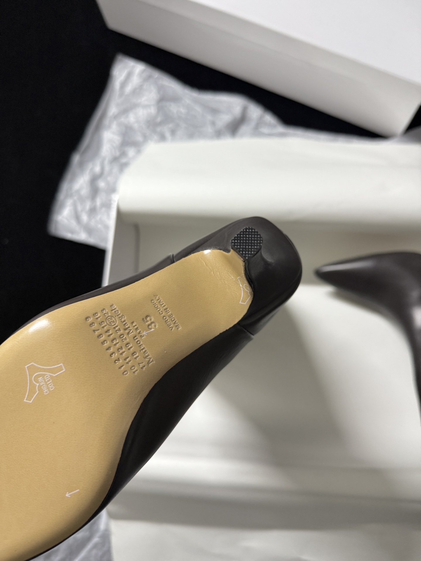 Maison Margiela Pointed toe knee-high boots