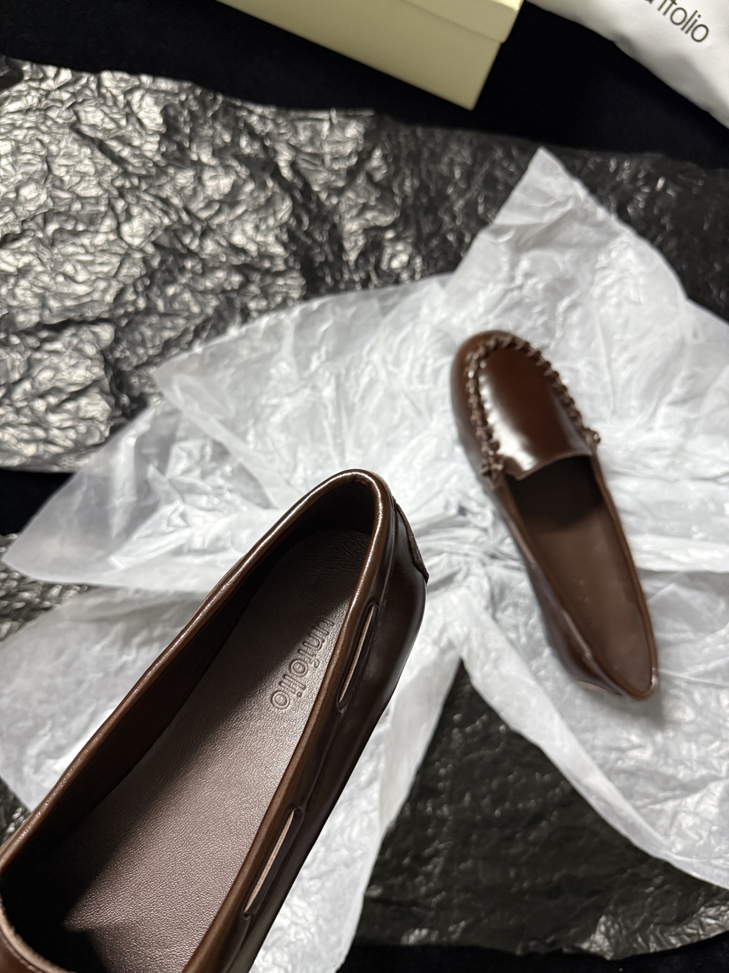 UNFOLIO Braided edge loafers