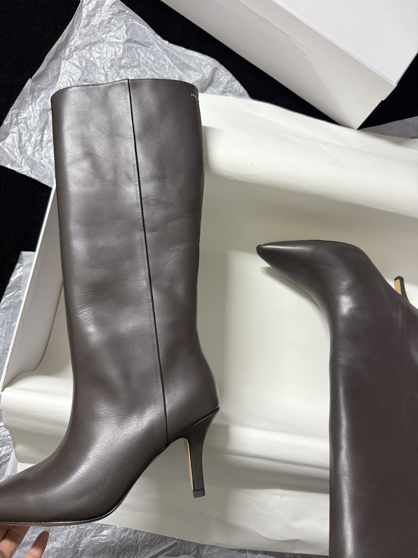 Maison Margiela Pointed toe knee-high boots