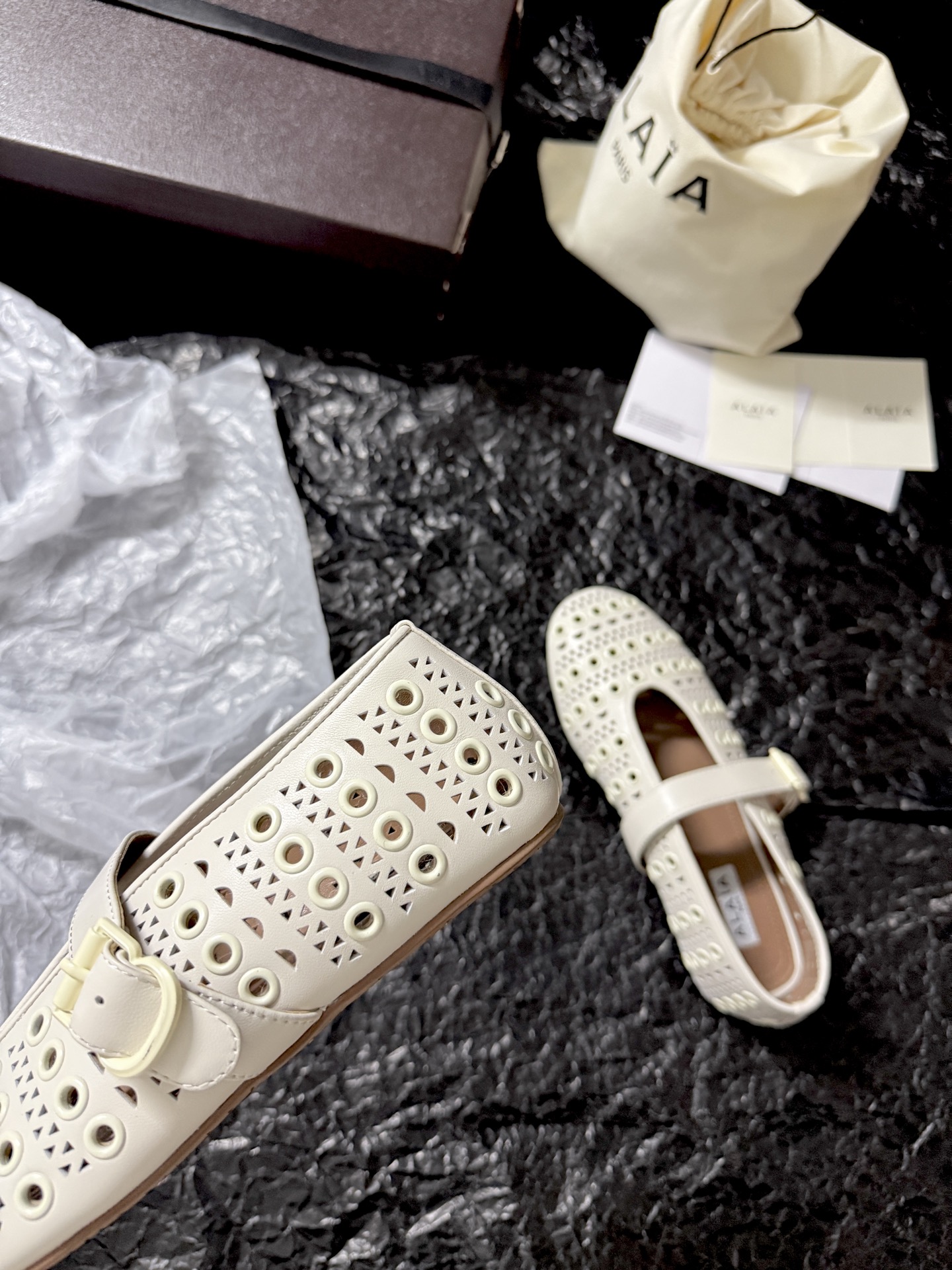 Alaïa Cut-out Mary Jane shoes