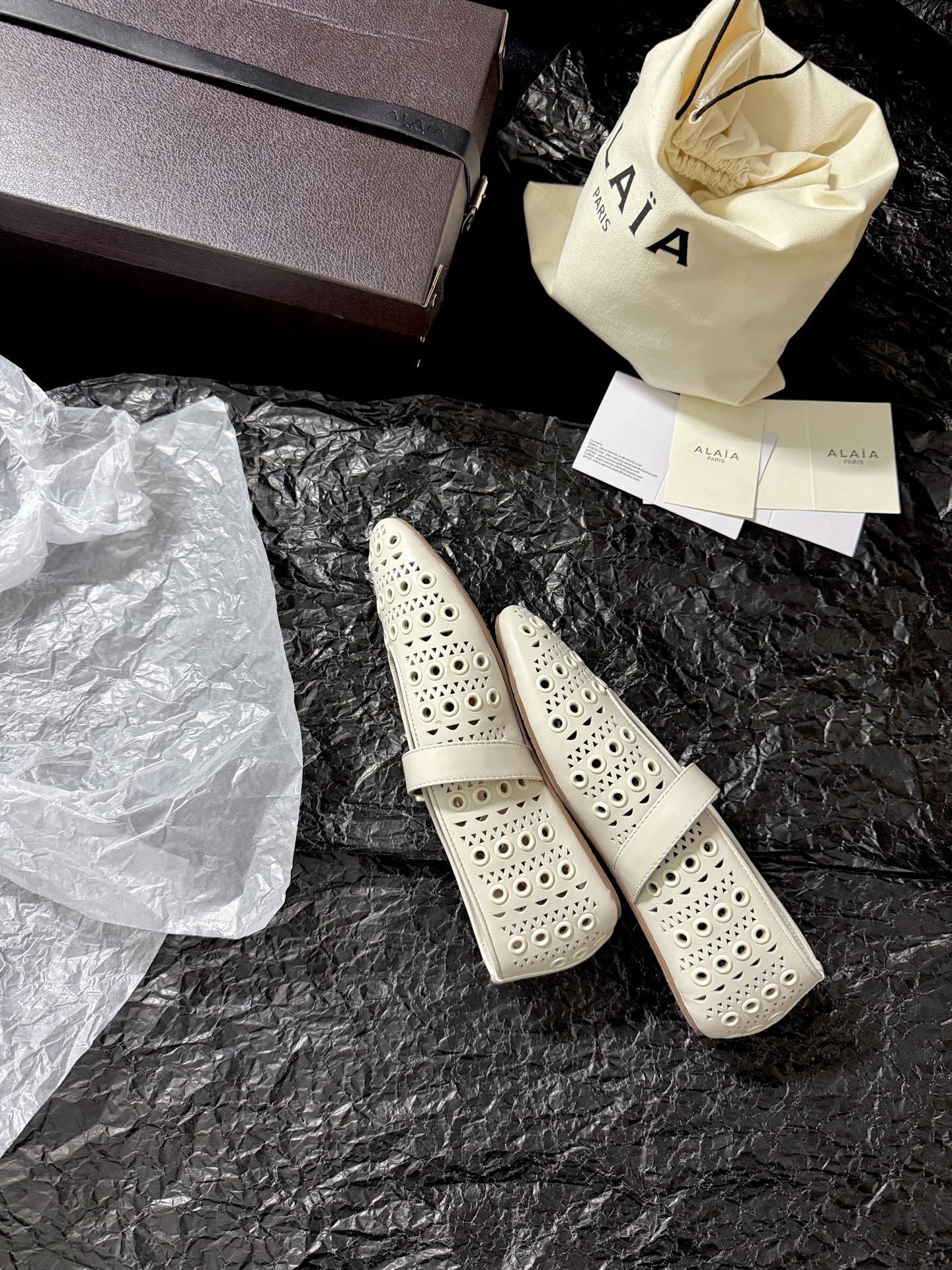 Alaïa Cut-out Mary Jane shoes