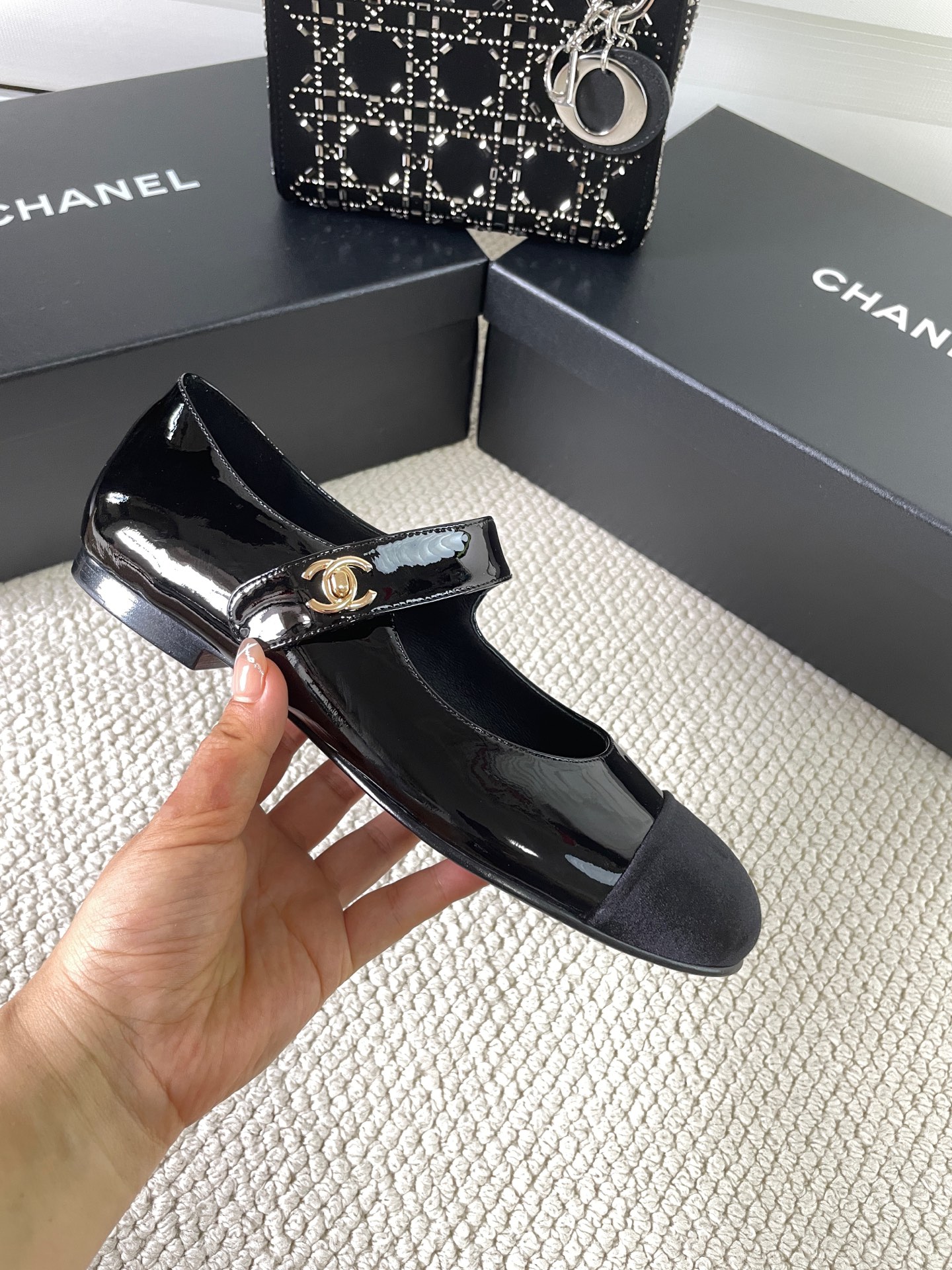 Chanel little Chanel Mary Jane single shoes
