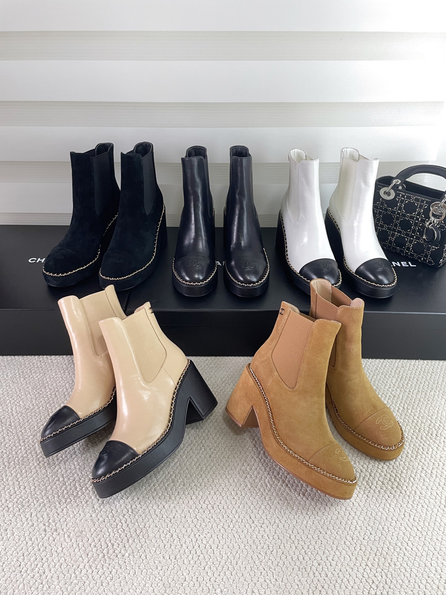 Chanel chain chunky heel Chelsea short boots