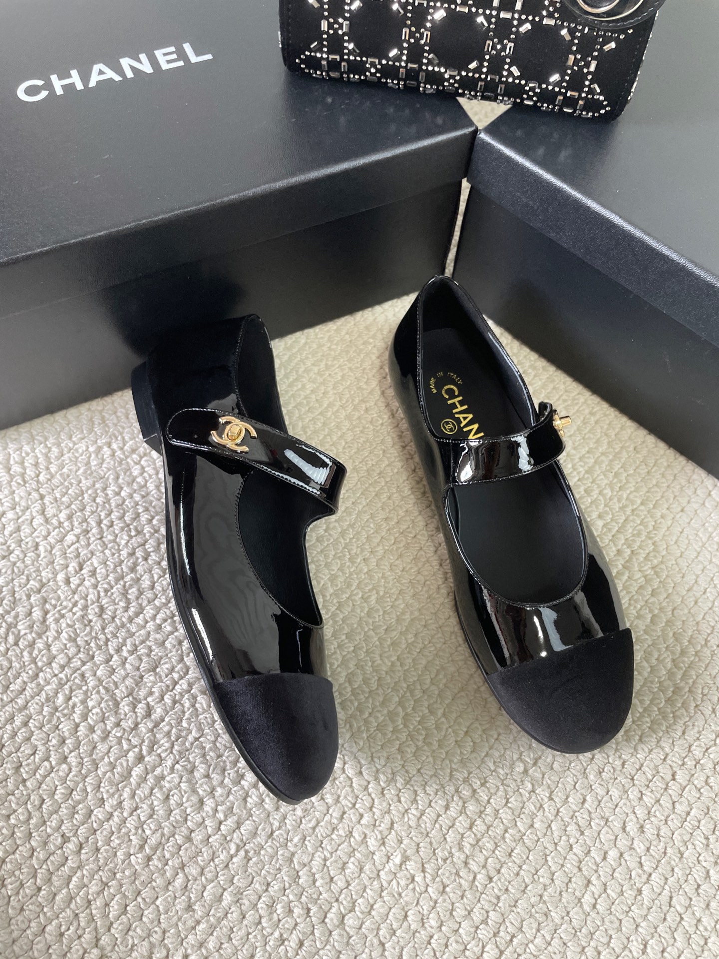 Chanel little Chanel Mary Jane single shoes