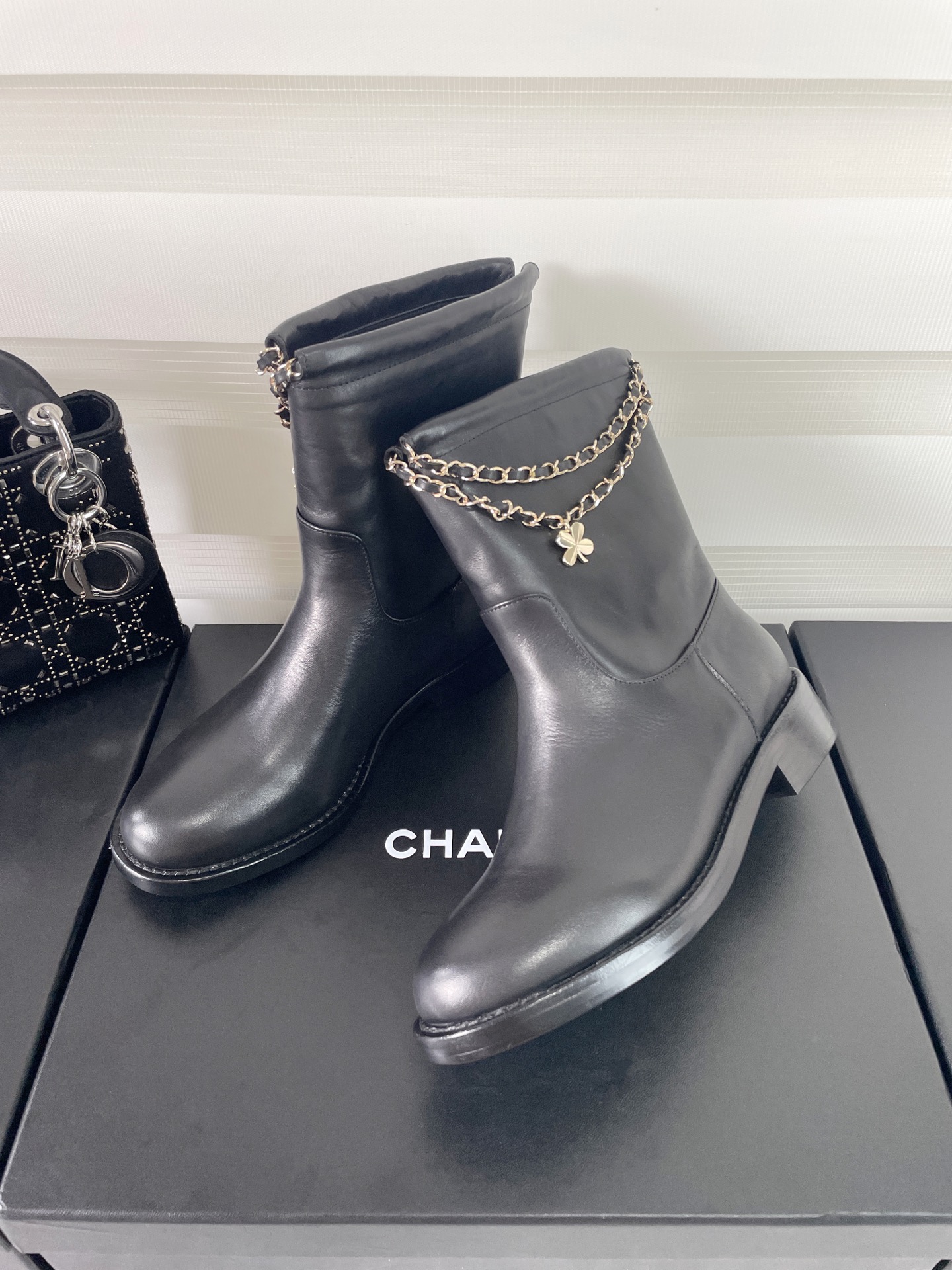CHANEL autumn and winter new style chain boots