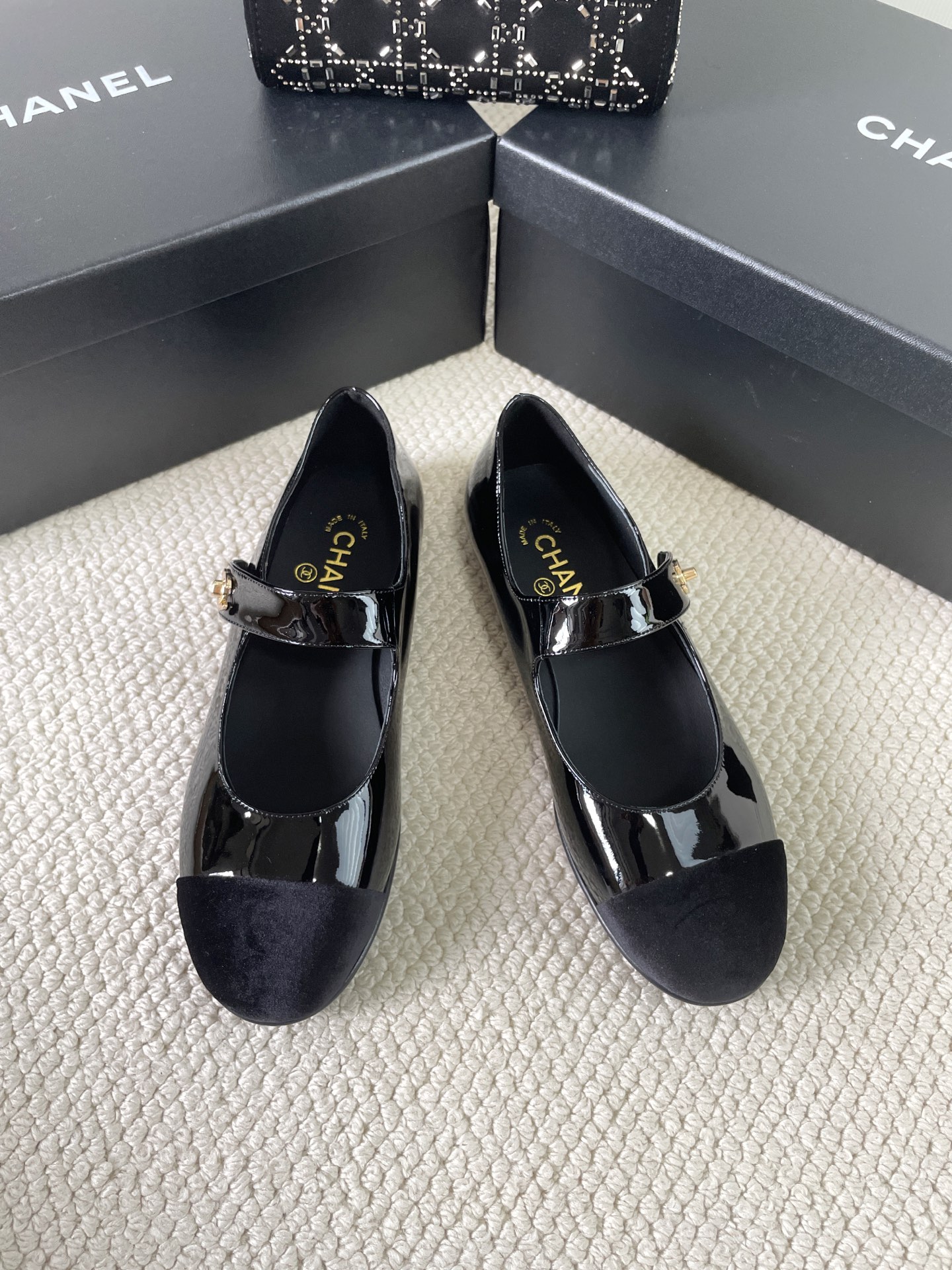 Chanel little Chanel Mary Jane single shoes