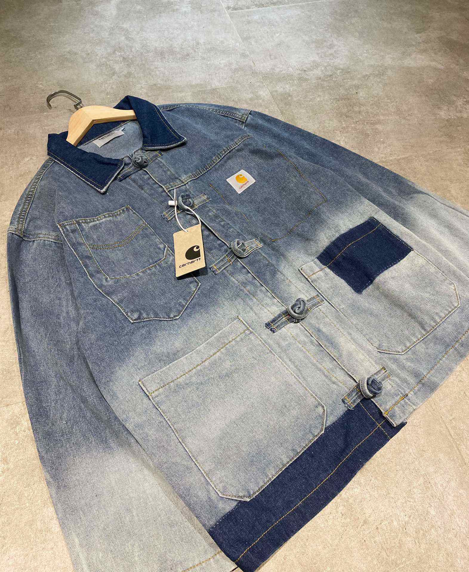 Carhartt Retro Denim Jacket