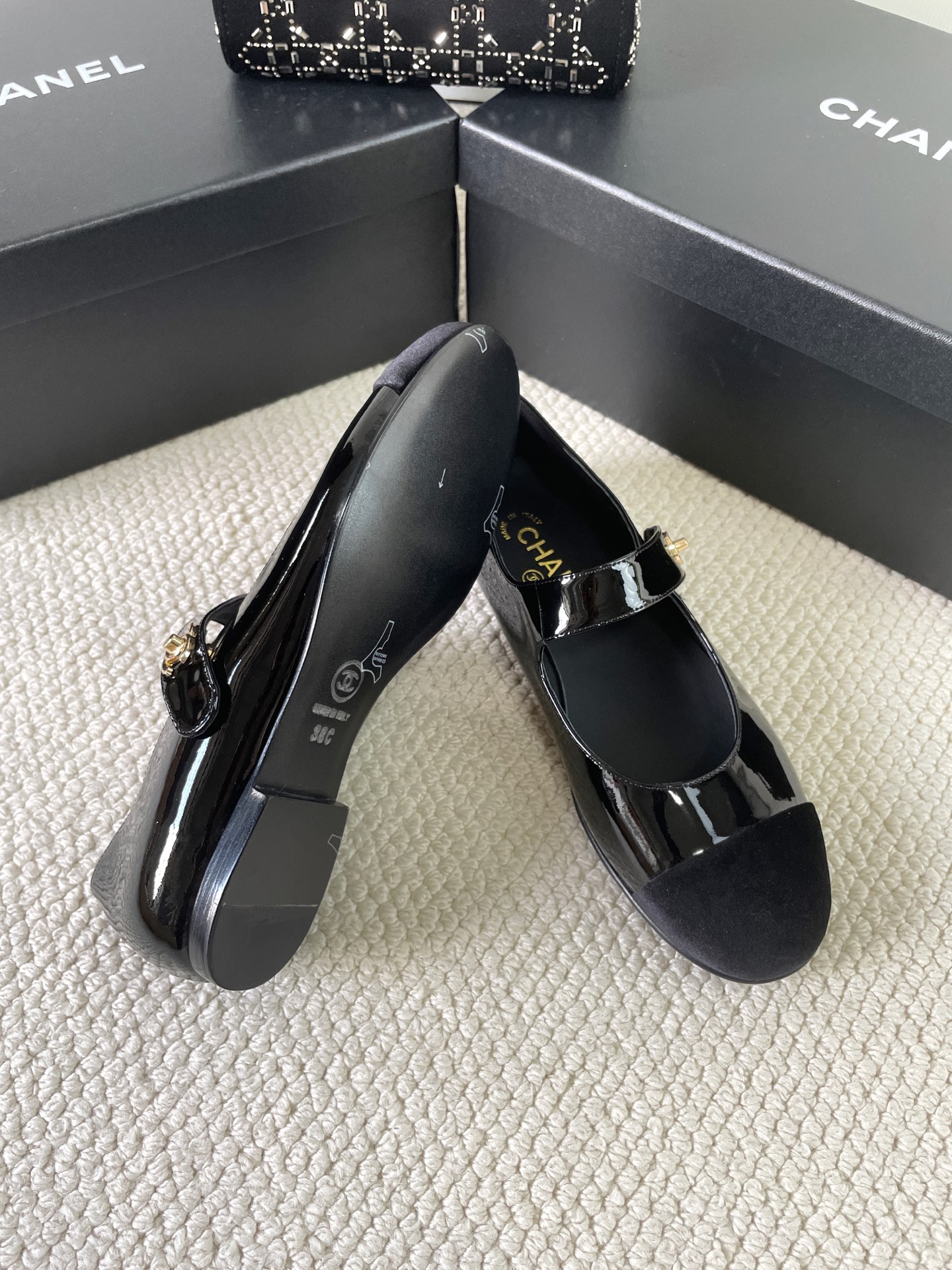 Chanel little Chanel Mary Jane single shoes
