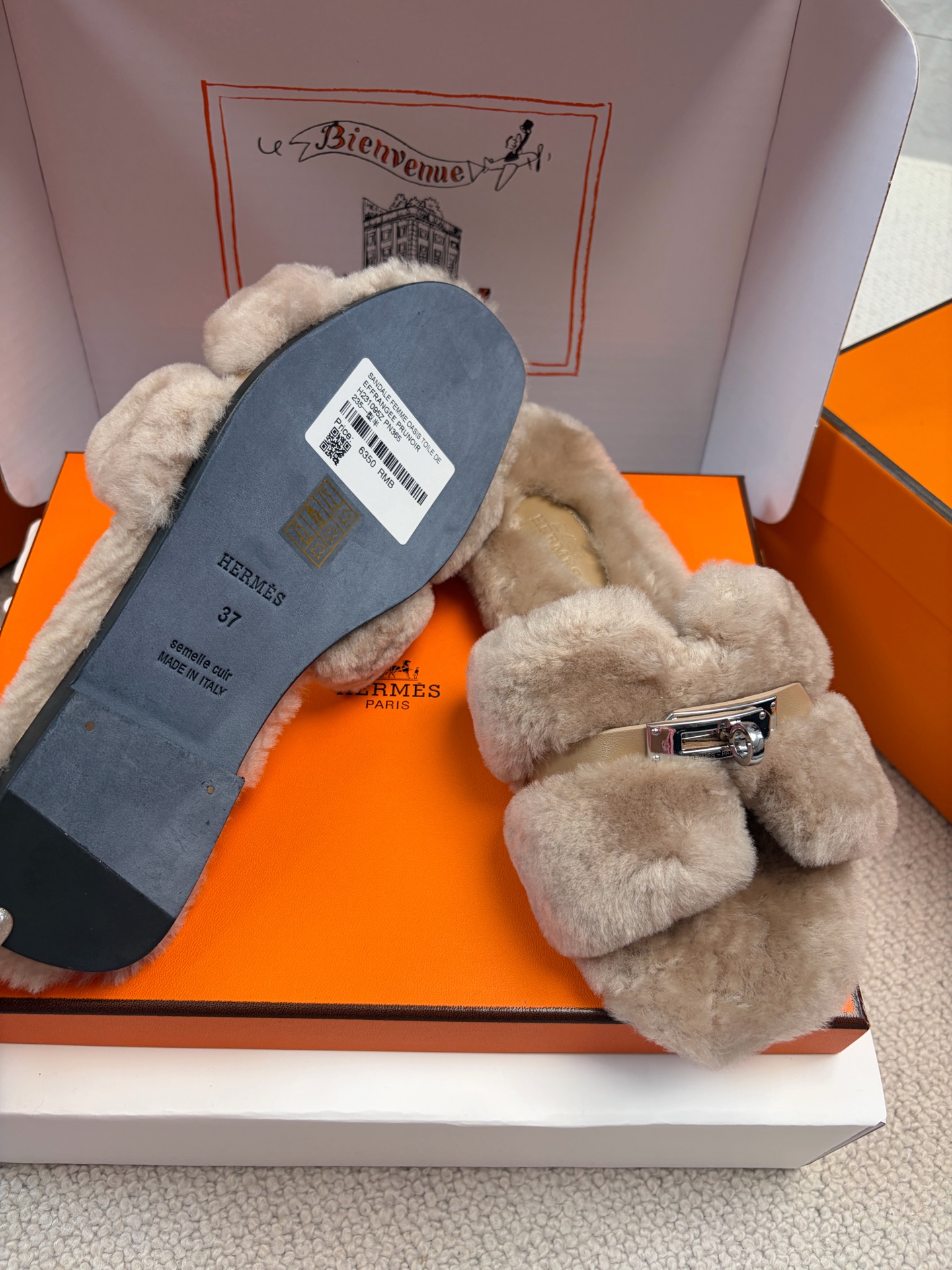 Hermès furry slippers