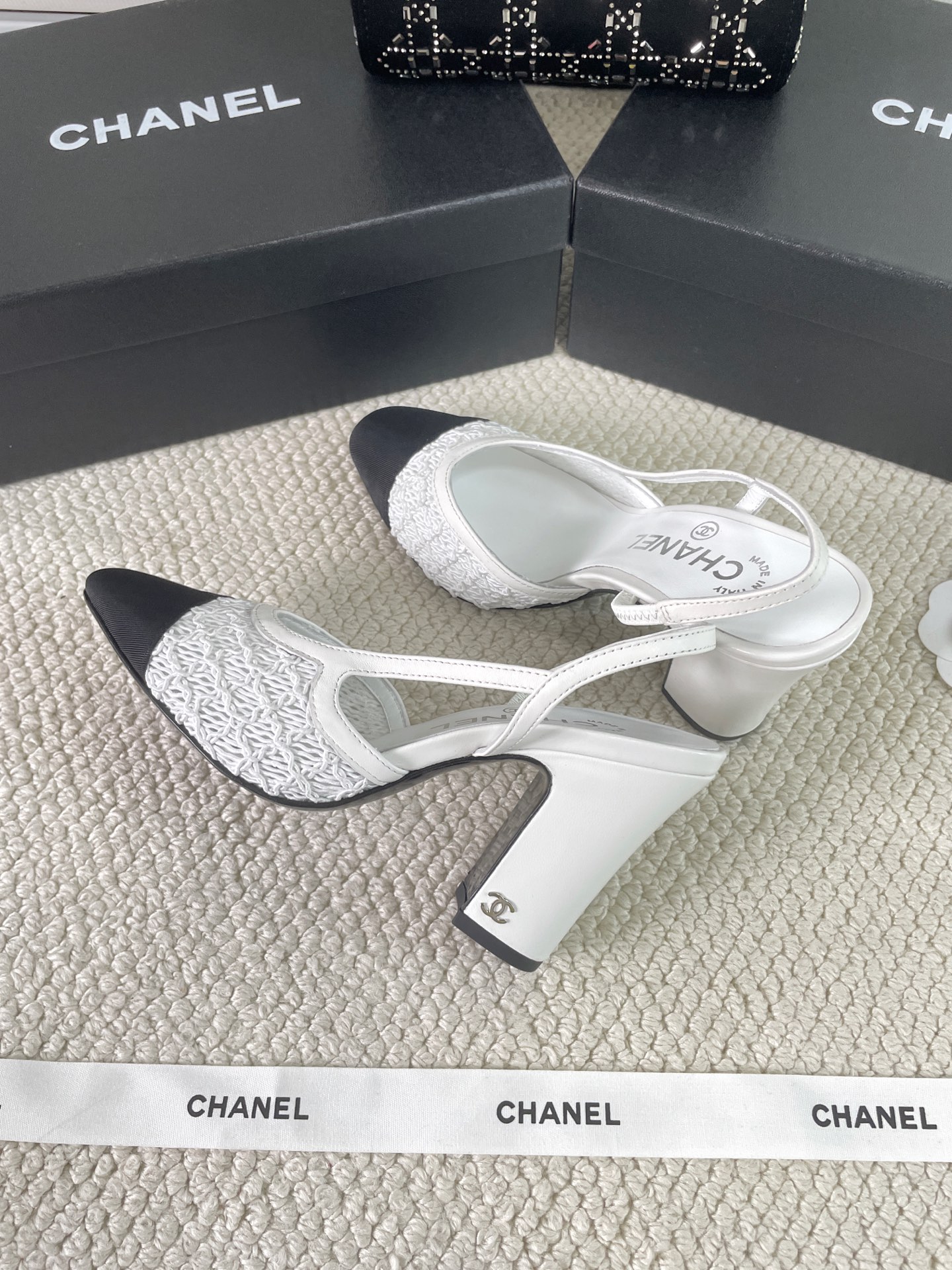 CHANEL 2025 Early Spring Woven Mary Jane Single Shoes
