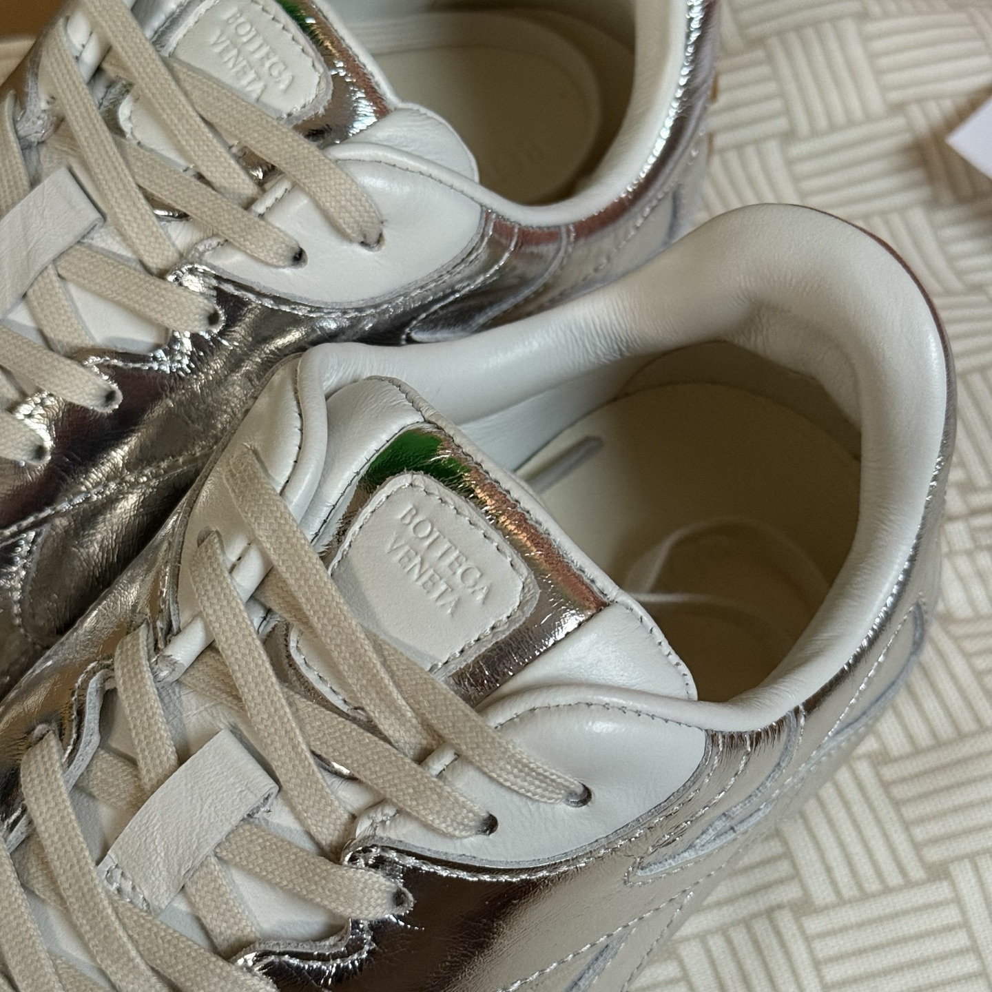 Bottega Veneta 2025 Spring/Summer New Style Aran De Training Shoes